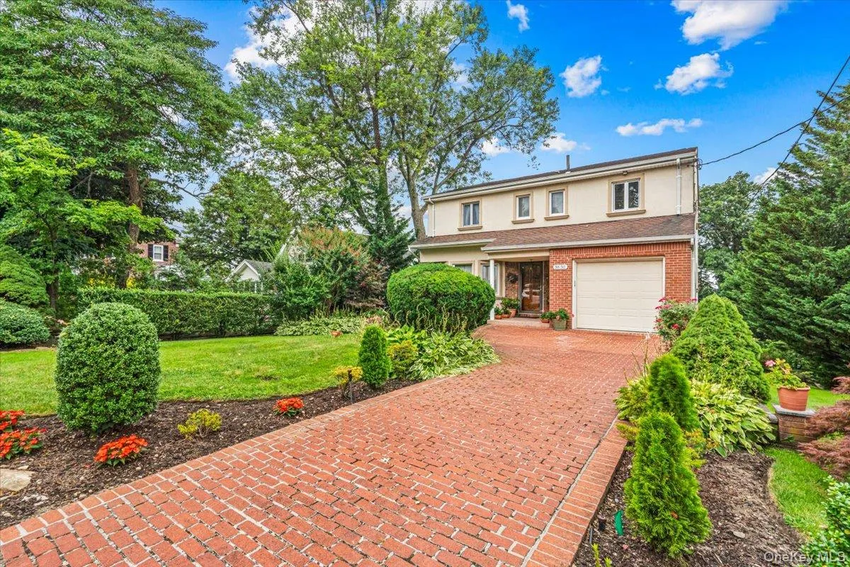 3850 Hillcrest Avenue, New York, NY, 5 Bedrooms Bedrooms, 11 Rooms Rooms,3 BathroomsBathrooms,Residential,For Rent,Hillcrest,0,1032539 3850 Hillcrest Avenue, New York, NY, 5 Bedrooms Bedrooms, 11 Rooms Rooms,3 BathroomsBathrooms,Residential,For Rent,Hillcrest,0,1032539