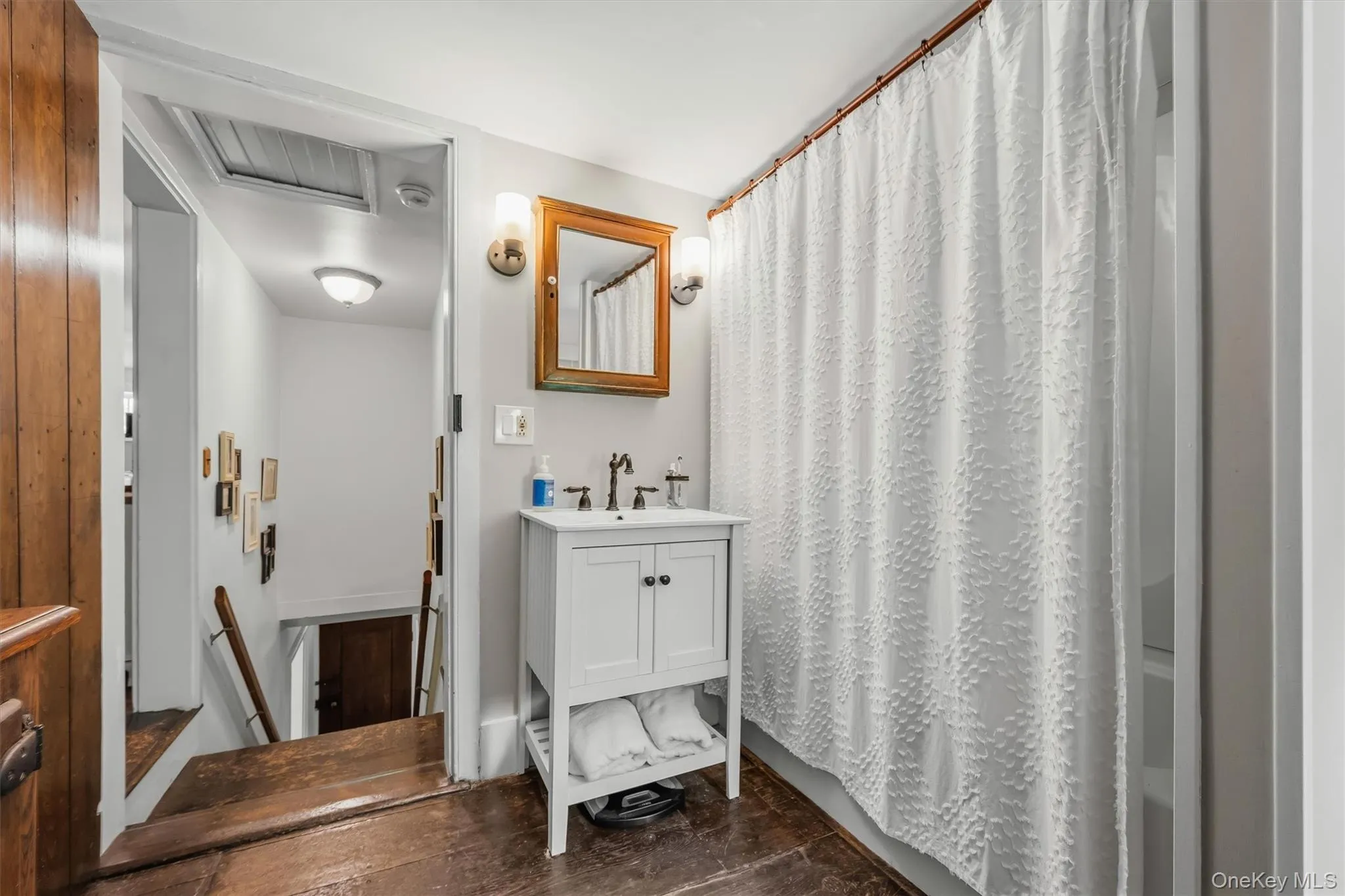 51 Mountainside Road, Warwick (town), NY, 3 Bedrooms Bedrooms, 8 Rooms Rooms,1 BathroomBathrooms,Residential,For Rent,Mountainside,0,1032541 51 Mountainside Road, Warwick (town), NY, 3 Bedrooms Bedrooms, 8 Rooms Rooms,1 BathroomBathrooms,Residential,For Rent,Mountainside,0,1032541