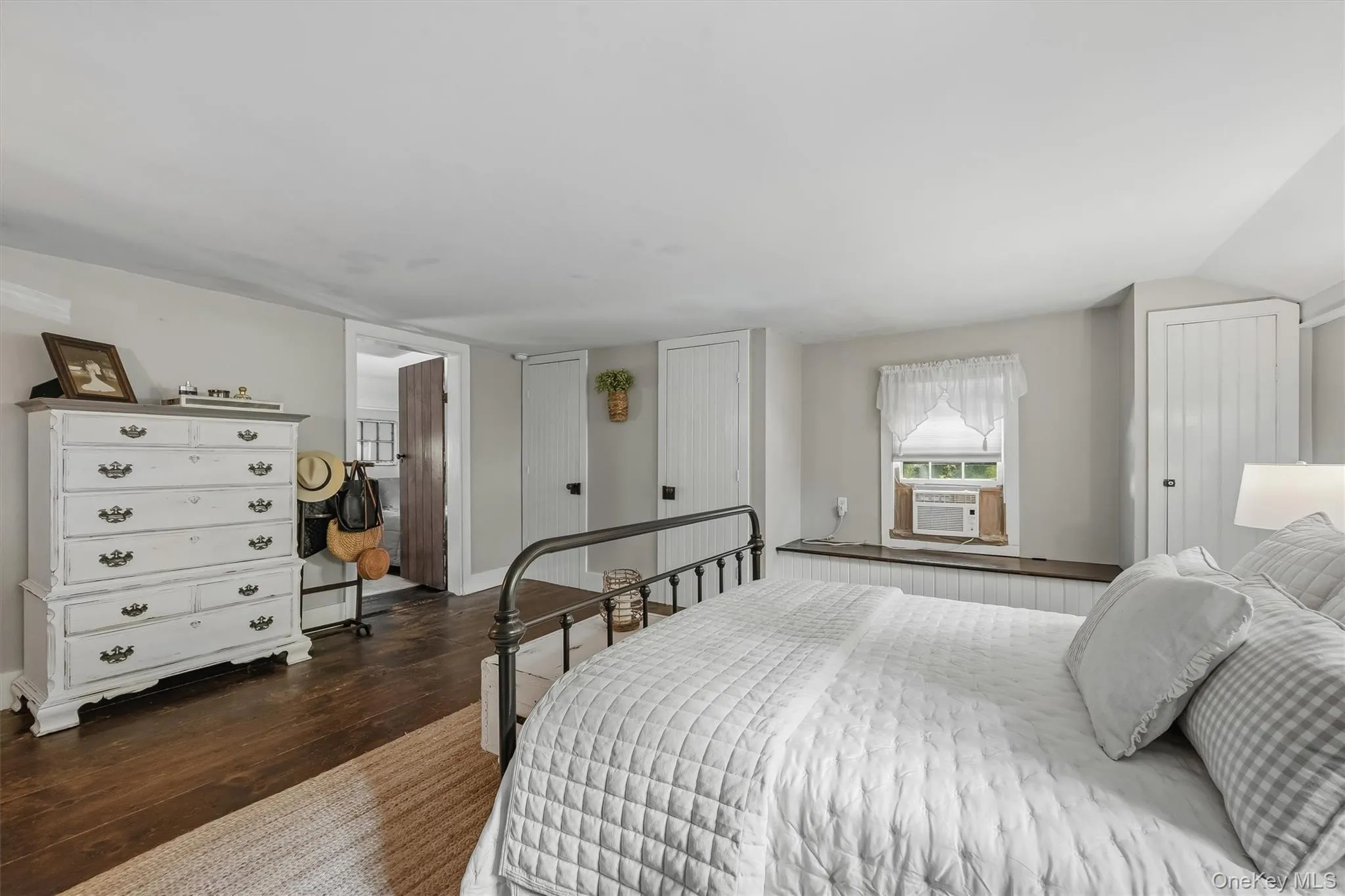 51 Mountainside Road, Warwick (town), NY, 3 Bedrooms Bedrooms, 8 Rooms Rooms,1 BathroomBathrooms,Residential,For Rent,Mountainside,0,1032541 51 Mountainside Road, Warwick (town), NY, 3 Bedrooms Bedrooms, 8 Rooms Rooms,1 BathroomBathrooms,Residential,For Rent,Mountainside,0,1032541