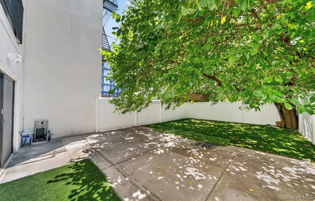 1440 31st Avenue, New York, NY, 1 Bedroom Bedrooms, 3 Rooms Rooms,1 BathroomBathrooms,Residential,For Rent,31st,0,1032546 1440 31st Avenue, New York, NY, 1 Bedroom Bedrooms, 3 Rooms Rooms,1 BathroomBathrooms,Residential,For Rent,31st,0,1032546