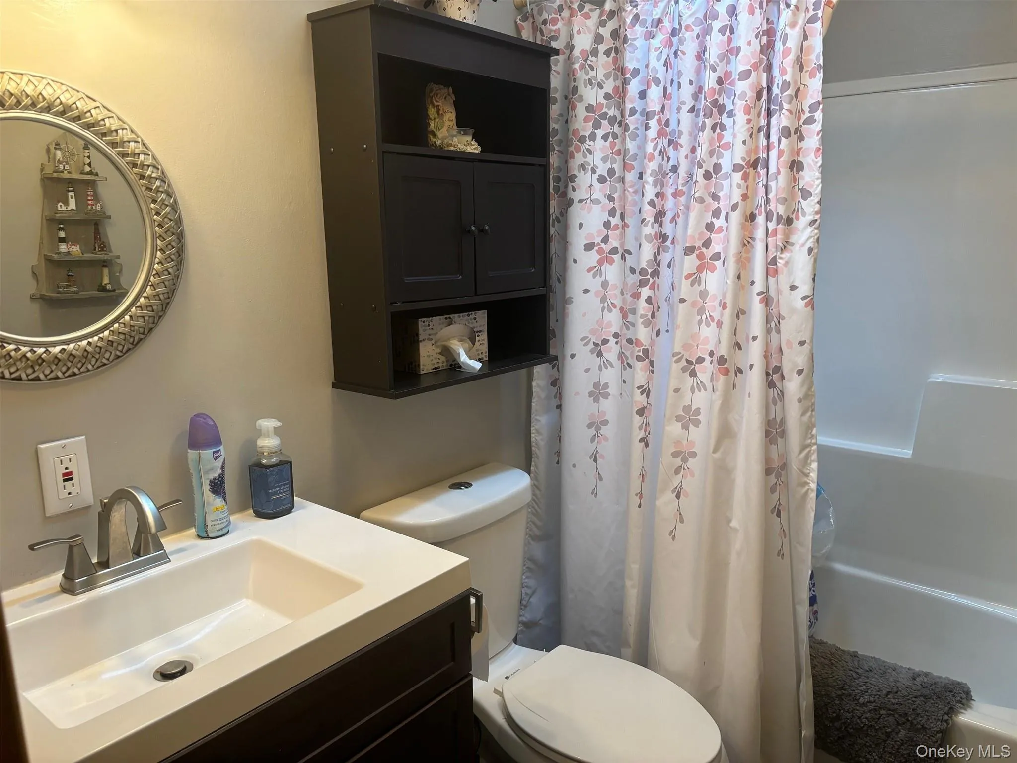 1661 Old Country Road, Riverhead, NY, 2 Bedrooms Bedrooms, 5 Rooms Rooms,2 BathroomsBathrooms,Residential,For Rent,Old Country,0,1032547 1661 Old Country Road, Riverhead, NY, 2 Bedrooms Bedrooms, 5 Rooms Rooms,2 BathroomsBathrooms,Residential,For Rent,Old Country,0,1032547