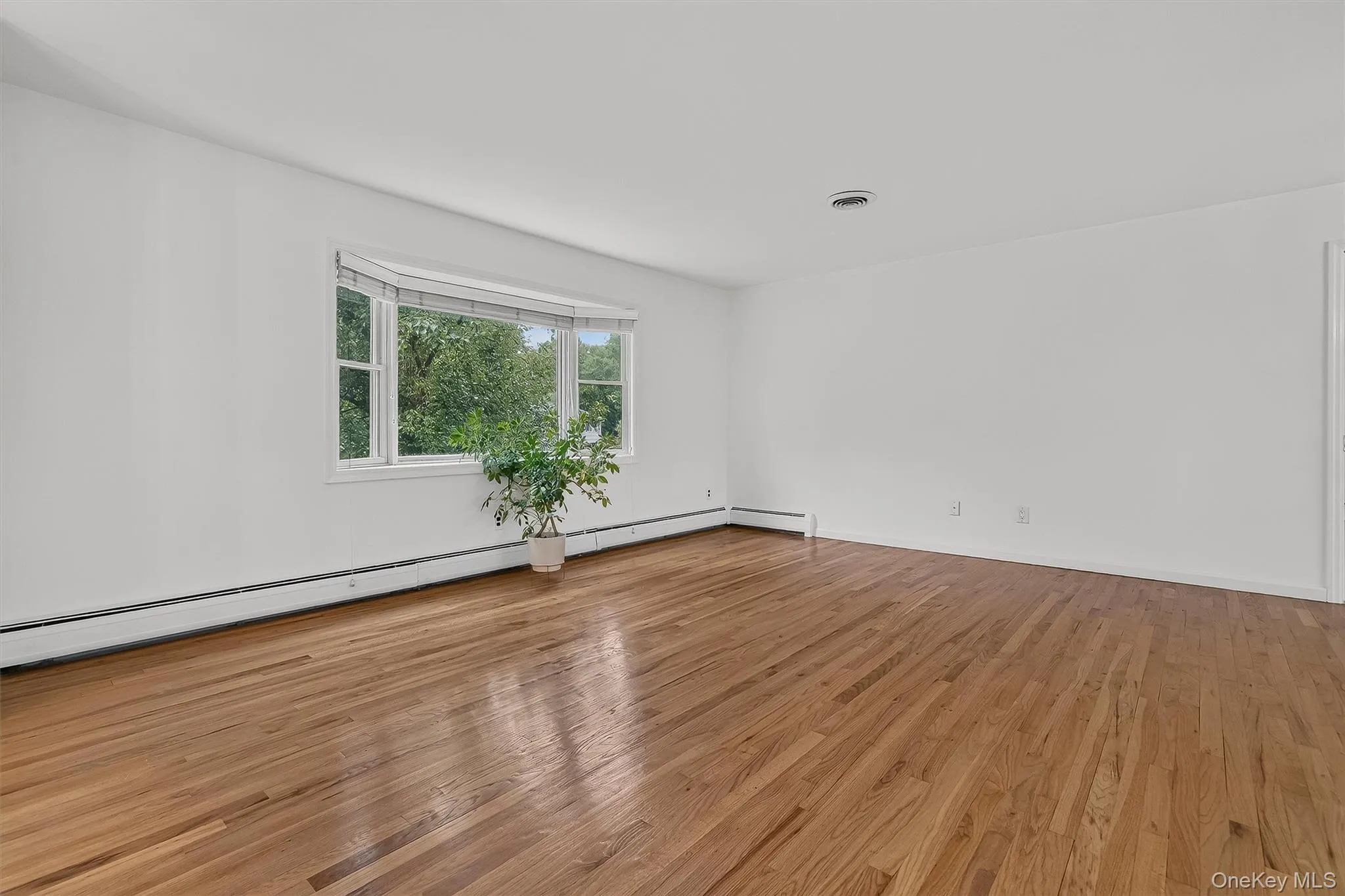 234 Betsy Ross Drive, Orangetown, NY, 4 Bedrooms Bedrooms, 9 Rooms Rooms,2 BathroomsBathrooms,Residential Lease,For Rent,Betsy Ross,0,1032548 234 Betsy Ross Drive, Orangetown, NY, 4 Bedrooms Bedrooms, 9 Rooms Rooms,2 BathroomsBathrooms,Residential Lease,For Rent,Betsy Ross,0,1032548