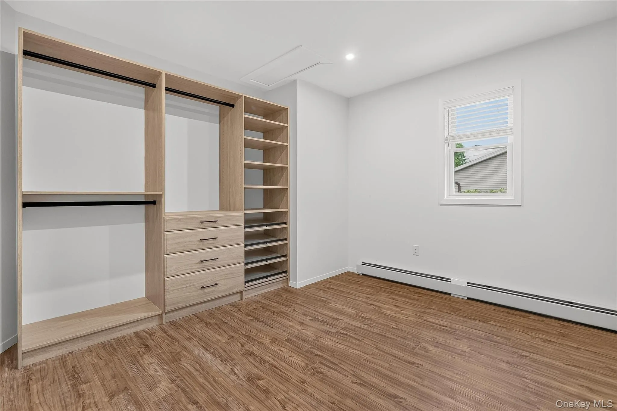 234 Betsy Ross Drive, Orangetown, NY, 4 Bedrooms Bedrooms, 9 Rooms Rooms,2 BathroomsBathrooms,Residential Lease,For Rent,Betsy Ross,0,1032548 234 Betsy Ross Drive, Orangetown, NY, 4 Bedrooms Bedrooms, 9 Rooms Rooms,2 BathroomsBathrooms,Residential Lease,For Rent,Betsy Ross,0,1032548