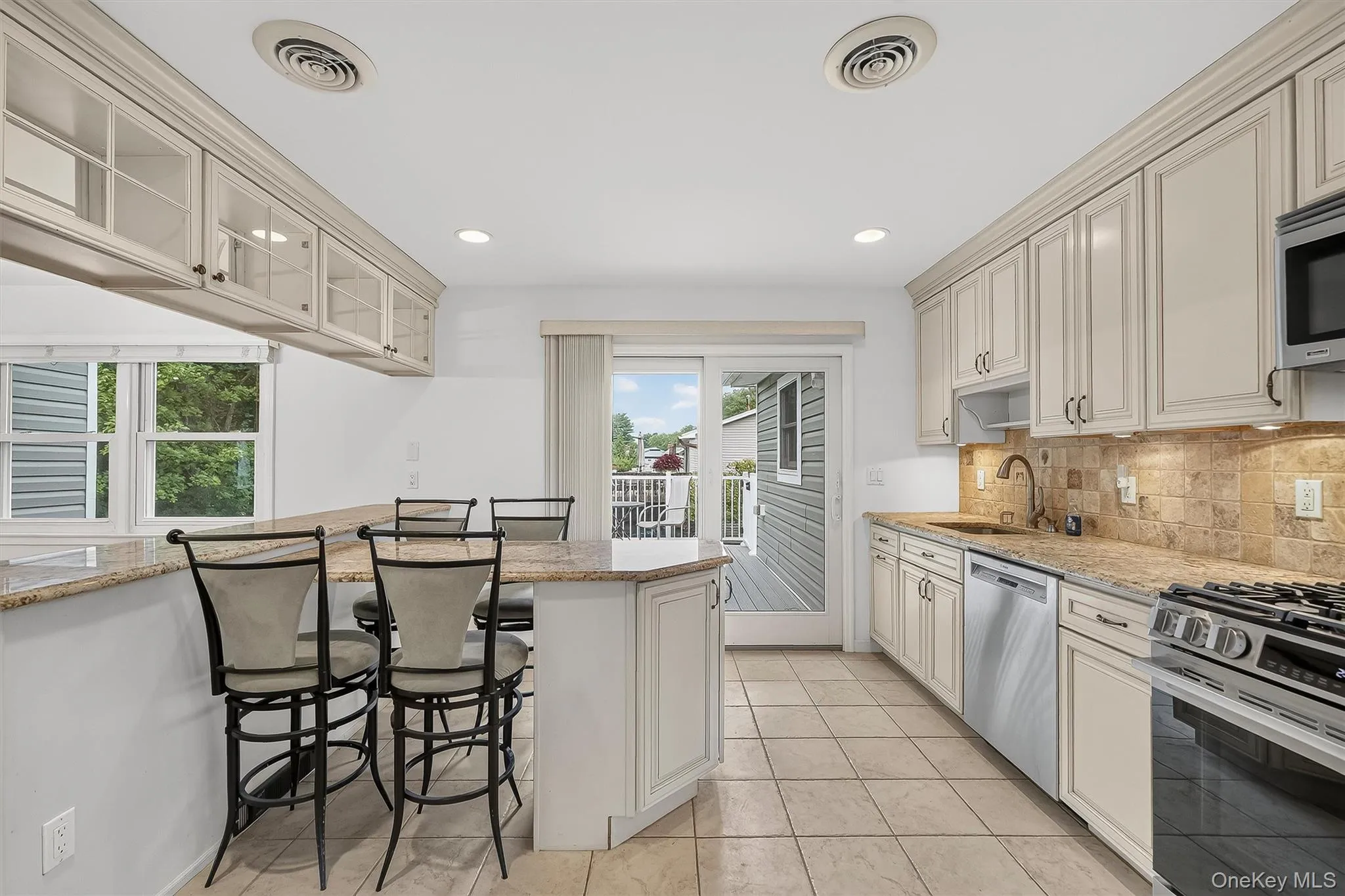 234 Betsy Ross Drive, Orangetown, NY, 4 Bedrooms Bedrooms, 9 Rooms Rooms,2 BathroomsBathrooms,Residential Lease,For Rent,Betsy Ross,0,1032548 234 Betsy Ross Drive, Orangetown, NY, 4 Bedrooms Bedrooms, 9 Rooms Rooms,2 BathroomsBathrooms,Residential Lease,For Rent,Betsy Ross,0,1032548