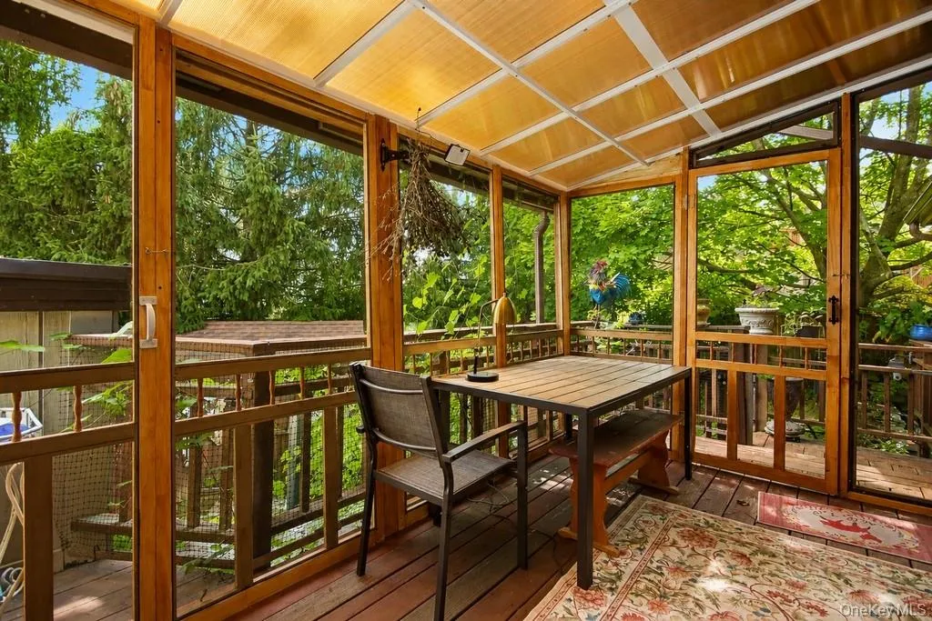 14 Longview Lane, Middletown, NY, 5 Bedrooms Bedrooms, 14 Rooms Rooms,5 BathroomsBathrooms,Residential,For Rent,Longview,0,1032557 14 Longview Lane, Middletown, NY, 5 Bedrooms Bedrooms, 14 Rooms Rooms,5 BathroomsBathrooms,Residential,For Rent,Longview,0,1032557