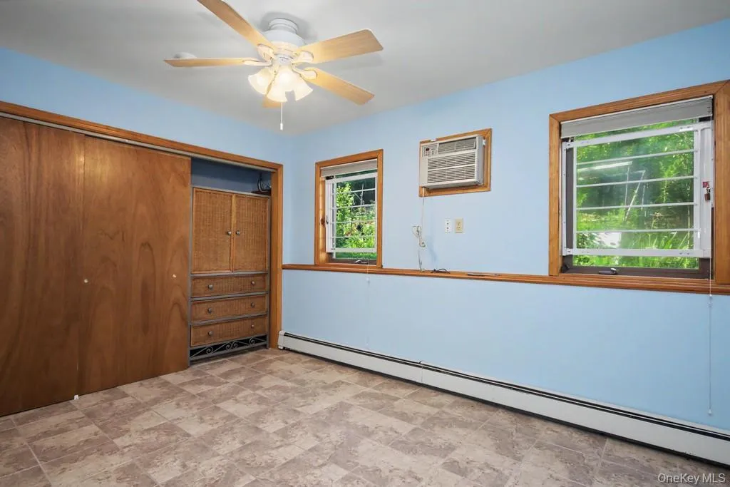 14 Longview Lane, Middletown, NY, 5 Bedrooms Bedrooms, 14 Rooms Rooms,5 BathroomsBathrooms,Residential,For Rent,Longview,0,1032557 14 Longview Lane, Middletown, NY, 5 Bedrooms Bedrooms, 14 Rooms Rooms,5 BathroomsBathrooms,Residential,For Rent,Longview,0,1032557