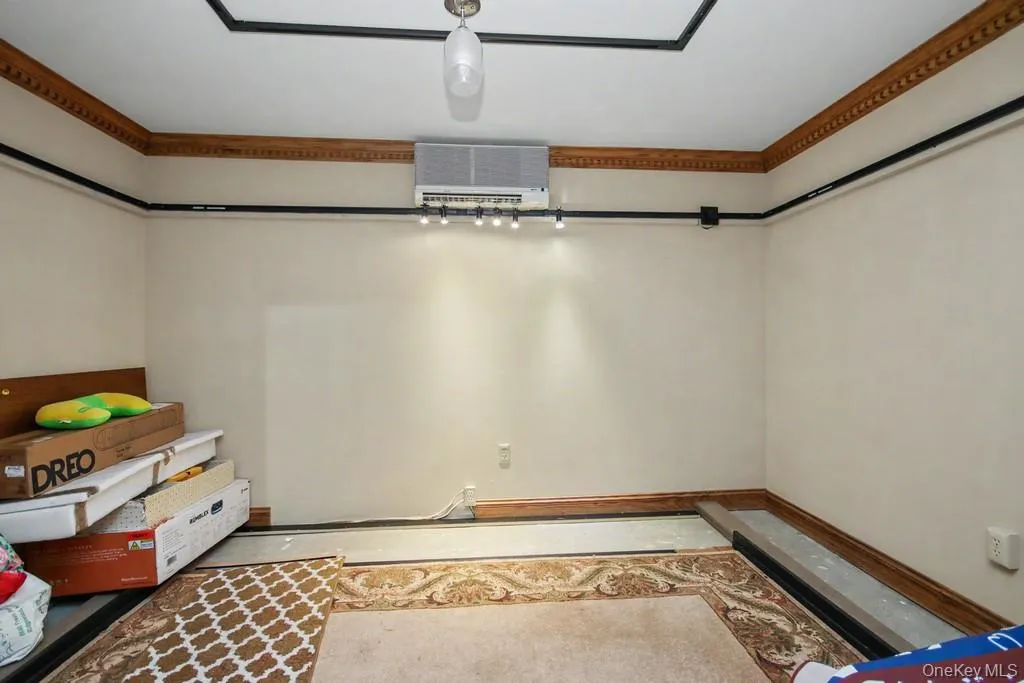 14 Longview Lane, Middletown, NY, 5 Bedrooms Bedrooms, 14 Rooms Rooms,5 BathroomsBathrooms,Residential,For Rent,Longview,0,1032557 14 Longview Lane, Middletown, NY, 5 Bedrooms Bedrooms, 14 Rooms Rooms,5 BathroomsBathrooms,Residential,For Rent,Longview,0,1032557