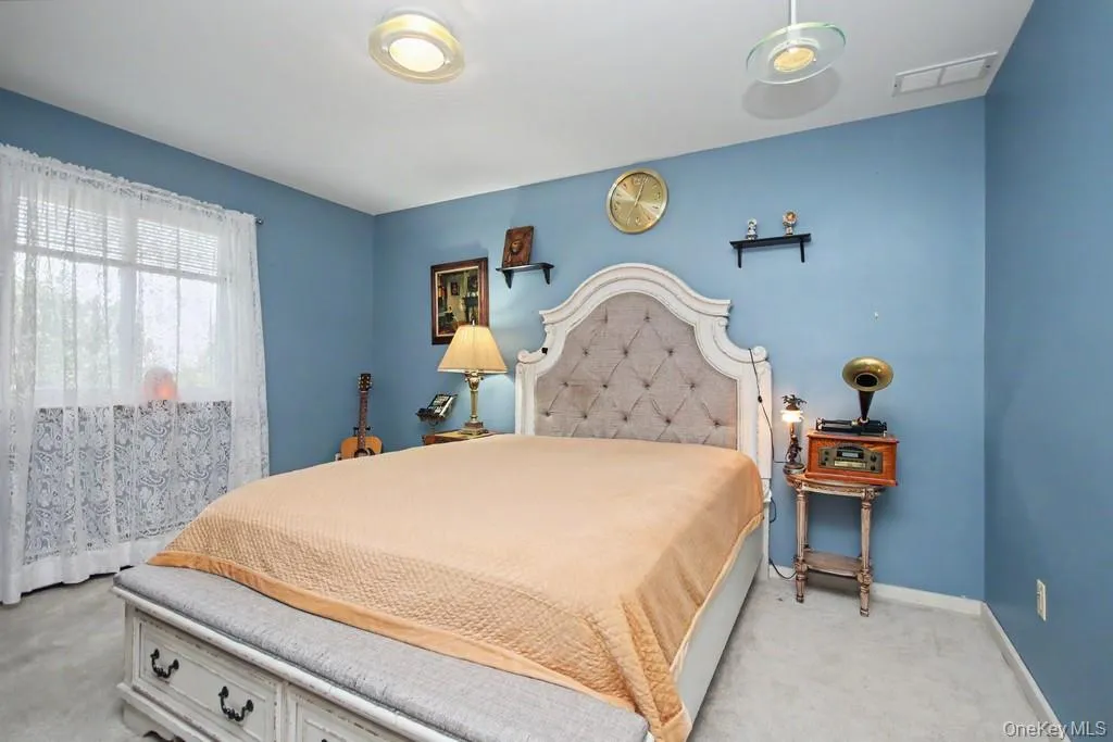 14 Longview Lane, Middletown, NY, 5 Bedrooms Bedrooms, 14 Rooms Rooms,5 BathroomsBathrooms,Residential,For Rent,Longview,0,1032557 14 Longview Lane, Middletown, NY, 5 Bedrooms Bedrooms, 14 Rooms Rooms,5 BathroomsBathrooms,Residential,For Rent,Longview,0,1032557