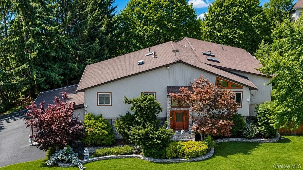 14 Longview Lane, Middletown, NY, 5 Bedrooms Bedrooms, 14 Rooms Rooms,5 BathroomsBathrooms,Residential,For Rent,Longview,0,1032557 14 Longview Lane, Middletown, NY, 5 Bedrooms Bedrooms, 14 Rooms Rooms,5 BathroomsBathrooms,Residential,For Rent,Longview,0,1032557