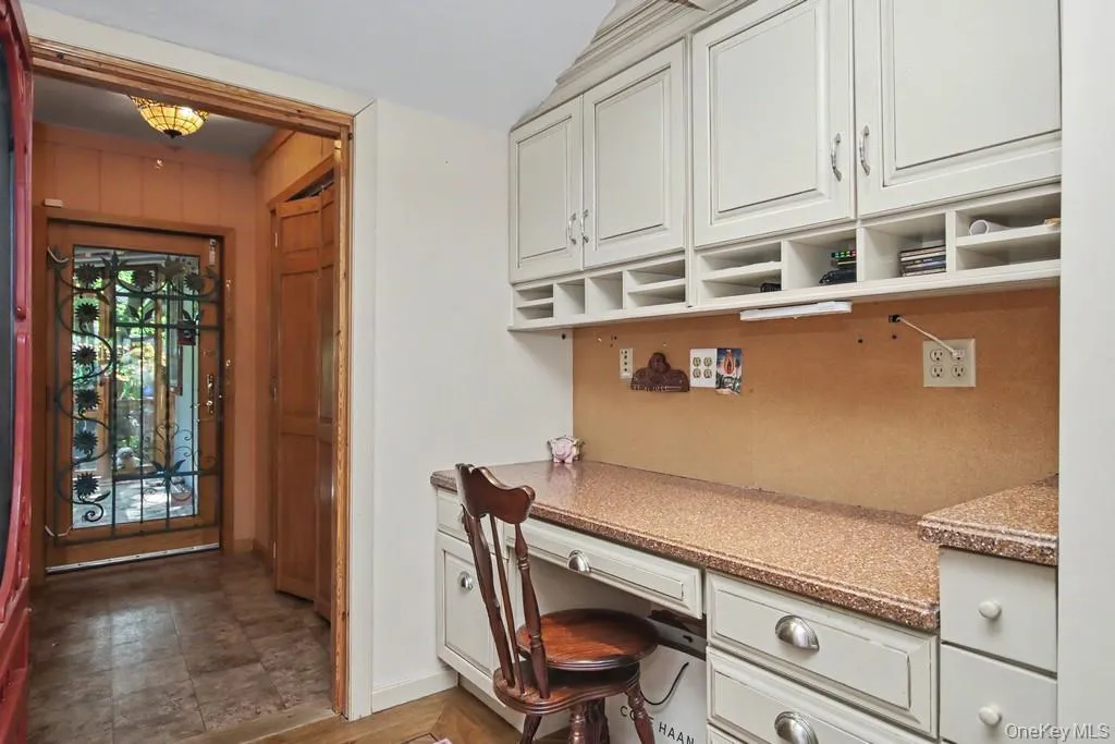 14 Longview Lane, Middletown, NY, 5 Bedrooms Bedrooms, 14 Rooms Rooms,5 BathroomsBathrooms,Residential,For Rent,Longview,0,1032557 14 Longview Lane, Middletown, NY, 5 Bedrooms Bedrooms, 14 Rooms Rooms,5 BathroomsBathrooms,Residential,For Rent,Longview,0,1032557