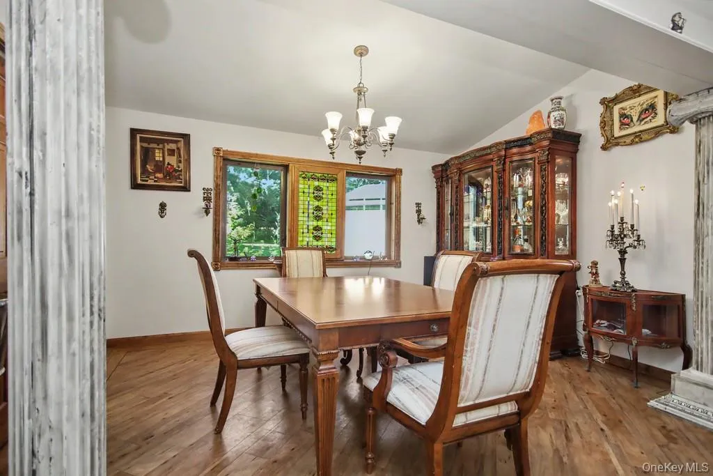 14 Longview Lane, Middletown, NY, 5 Bedrooms Bedrooms, 14 Rooms Rooms,5 BathroomsBathrooms,Residential,For Rent,Longview,0,1032557 14 Longview Lane, Middletown, NY, 5 Bedrooms Bedrooms, 14 Rooms Rooms,5 BathroomsBathrooms,Residential,For Rent,Longview,0,1032557