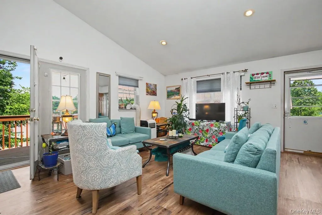 416 Rock Hill Drive, Thompson, NY, 3 Bedrooms Bedrooms, 7 Rooms Rooms,2 BathroomsBathrooms,Residential,For Rent,Rock Hill,0,1032559 416 Rock Hill Drive, Thompson, NY, 3 Bedrooms Bedrooms, 7 Rooms Rooms,2 BathroomsBathrooms,Residential,For Rent,Rock Hill,0,1032559