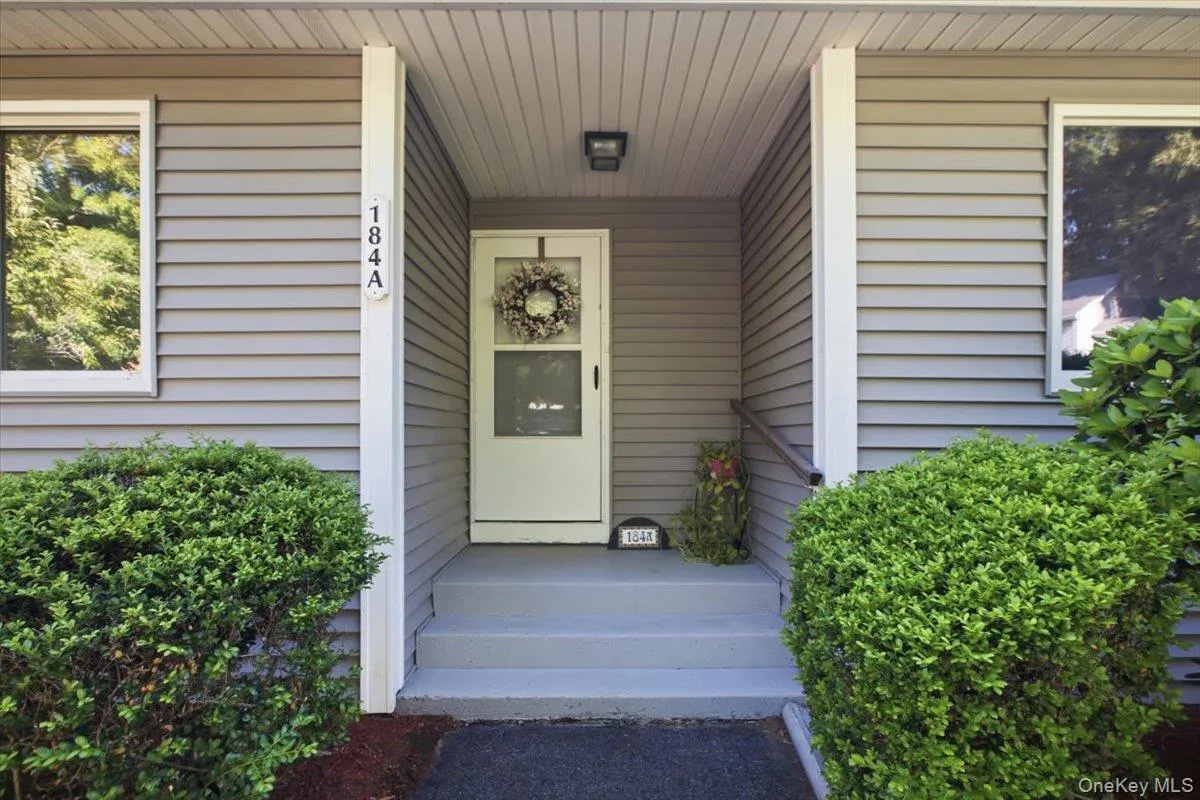 Welcome Home to 184 Long Hill Drive Unit A Yorktown Heights NY Welcome Home to 184 Long Hill Drive Unit A Yorktown Heights NY