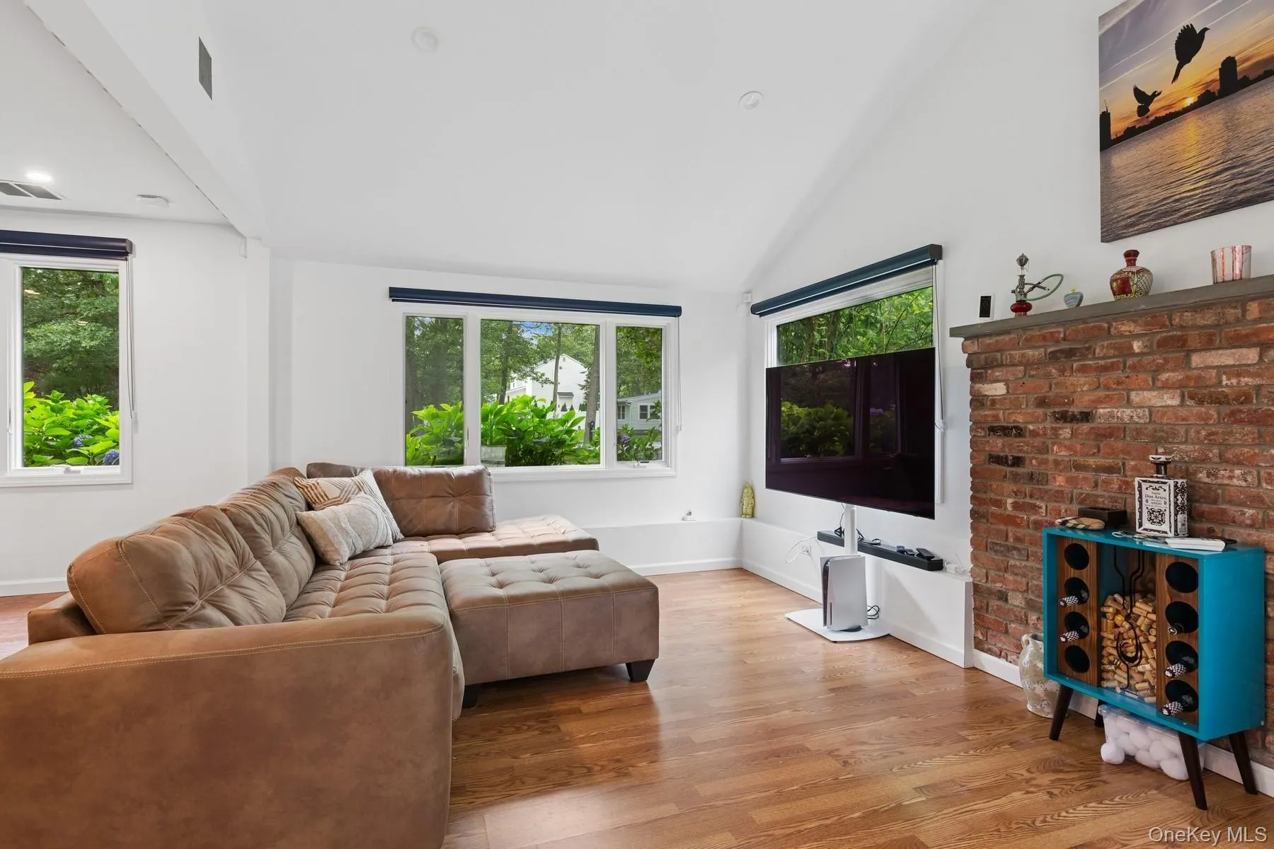 27 Atlantic Avenue, Southampton, NY, 2 Bedrooms Bedrooms, 5 Rooms Rooms,1 BathroomBathrooms,Residential Lease,For Rent,Atlantic,0,1032565 27 Atlantic Avenue, Southampton, NY, 2 Bedrooms Bedrooms, 5 Rooms Rooms,1 BathroomBathrooms,Residential Lease,For Rent,Atlantic,0,1032565