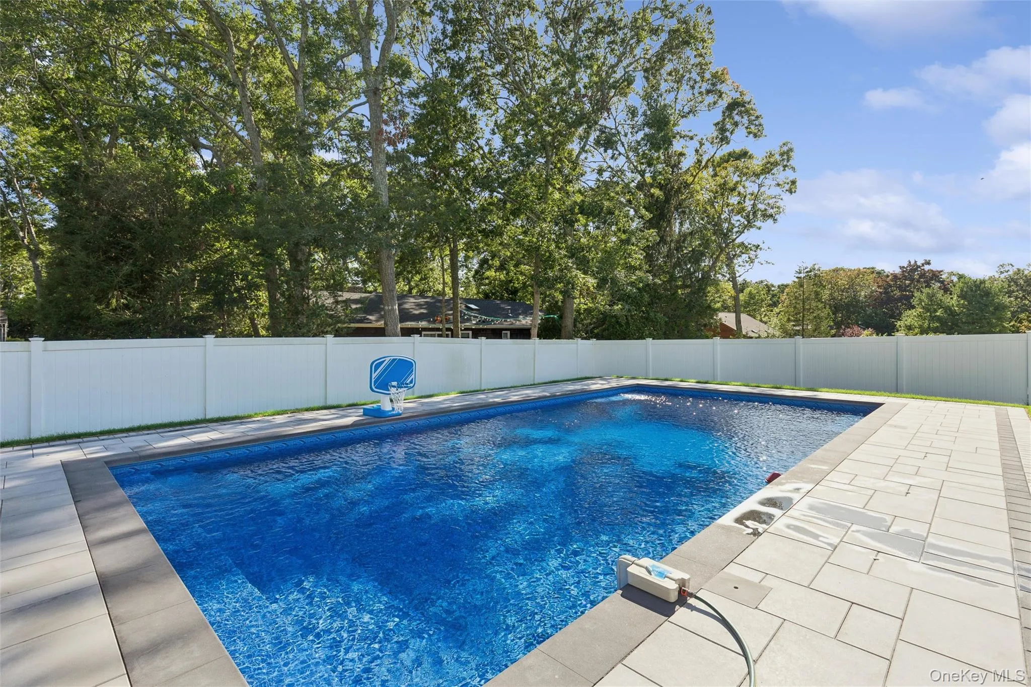 27 Atlantic Avenue, Southampton, NY, 2 Bedroom Bedrooms, 5 Room Rooms,1 BathroomBathrooms,Residential Lease,For Rent,Atlantic,0,1032565 27 Atlantic Avenue, Southampton, NY, 2 Bedroom Bedrooms, 5 Room Rooms,1 BathroomBathrooms,Residential Lease,For Rent,Atlantic,0,1032565