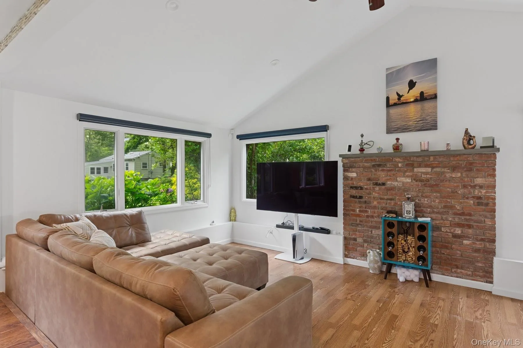 27 Atlantic Avenue, Southampton, NY, 2 Bedrooms Bedrooms, 5 Rooms Rooms,1 BathroomBathrooms,Residential Lease,For Rent,Atlantic,0,1032565 27 Atlantic Avenue, Southampton, NY, 2 Bedrooms Bedrooms, 5 Rooms Rooms,1 BathroomBathrooms,Residential Lease,For Rent,Atlantic,0,1032565