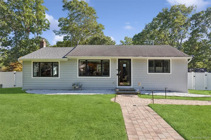 27 Atlantic Avenue, Southampton, New York 11946