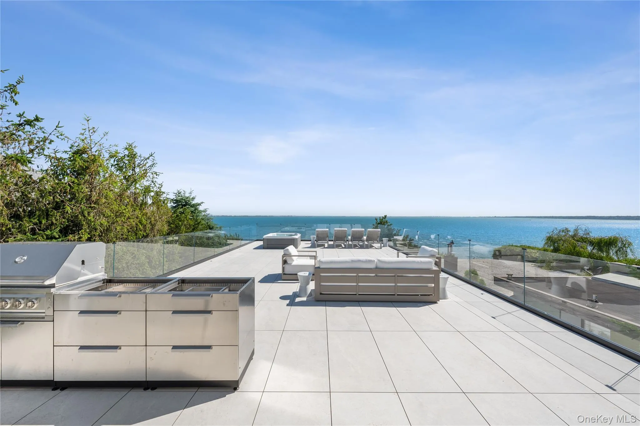 40 Oceanview Drive, Southampton, NY, 5 Bedrooms Bedrooms, 15 Rooms Rooms,5 BathroomsBathrooms,Residential Lease,For Rent,Oceanview,0,1032567 40 Oceanview Drive, Southampton, NY, 5 Bedrooms Bedrooms, 15 Rooms Rooms,5 BathroomsBathrooms,Residential Lease,For Rent,Oceanview,0,1032567
