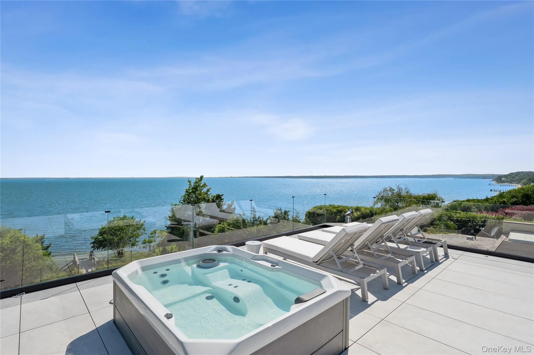 40 Oceanview Drive, Southampton, NY, 5 Bedrooms Bedrooms, 15 Rooms Rooms,5 BathroomsBathrooms,Residential Lease,For Rent,Oceanview,0,1032567 40 Oceanview Drive, Southampton, NY, 5 Bedrooms Bedrooms, 15 Rooms Rooms,5 BathroomsBathrooms,Residential Lease,For Rent,Oceanview,0,1032567