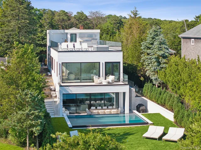 40 Oceanview Drive, Southampton, New York 11968