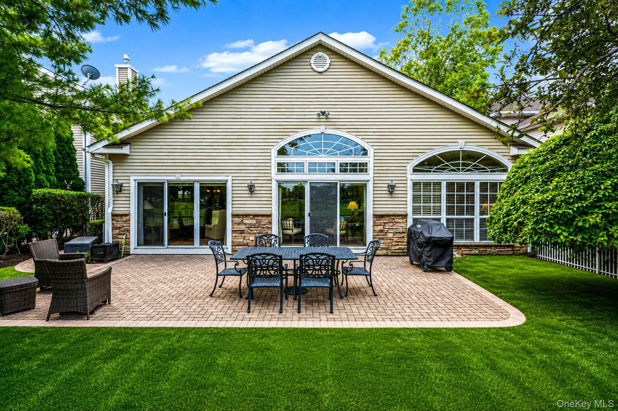163 Hamlet Drive, Brookhaven, NY, 3 Bedrooms Bedrooms, 8 Rooms Rooms,2 BathroomsBathrooms,Residential,For Rent,Hamlet,0,1032568 163 Hamlet Drive, Brookhaven, NY, 3 Bedrooms Bedrooms, 8 Rooms Rooms,2 BathroomsBathrooms,Residential,For Rent,Hamlet,0,1032568