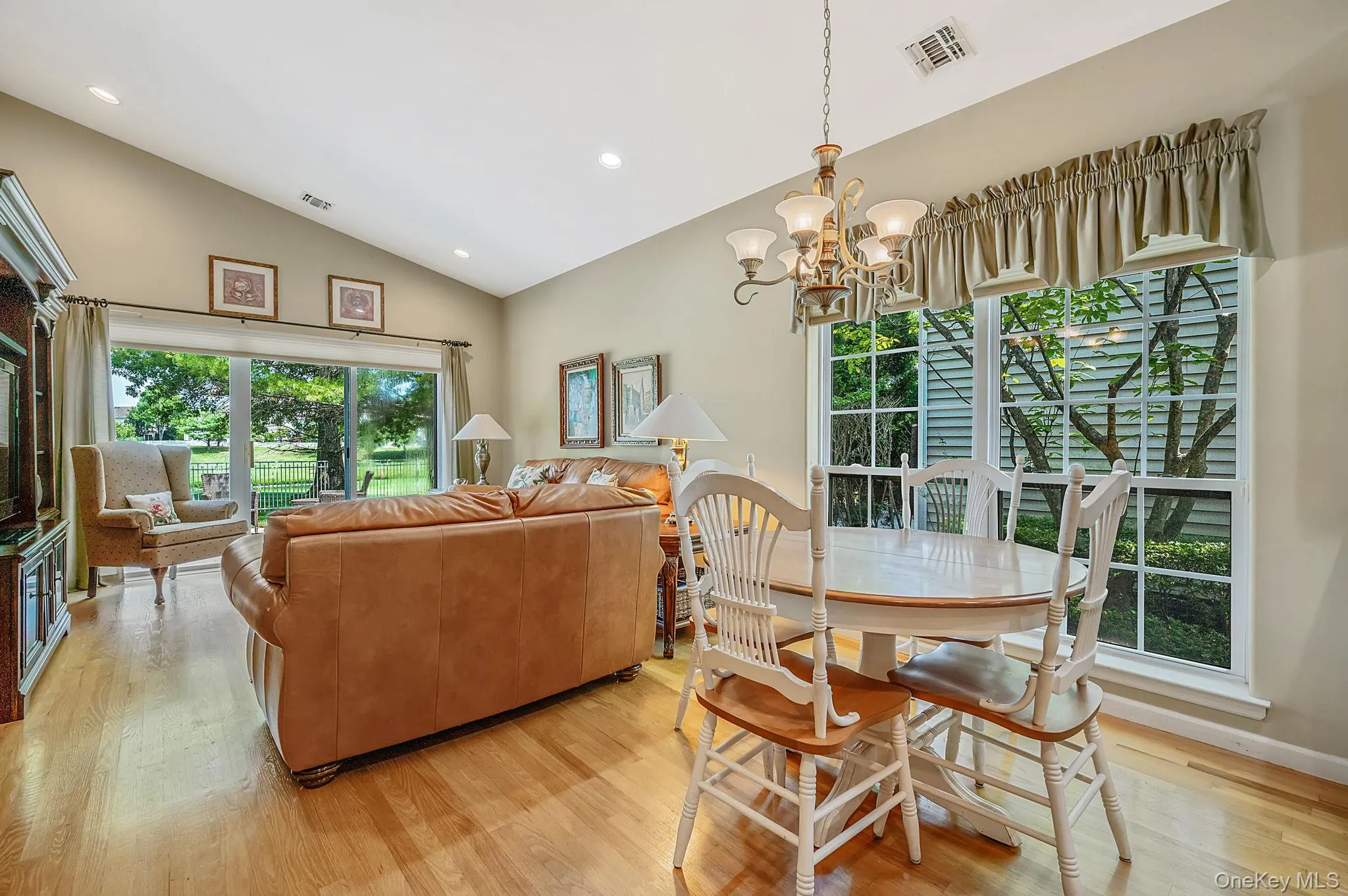 163 Hamlet Drive, Brookhaven, NY, 3 Bedrooms Bedrooms, 8 Rooms Rooms,2 BathroomsBathrooms,Residential,For Rent,Hamlet,0,1032568 163 Hamlet Drive, Brookhaven, NY, 3 Bedrooms Bedrooms, 8 Rooms Rooms,2 BathroomsBathrooms,Residential,For Rent,Hamlet,0,1032568