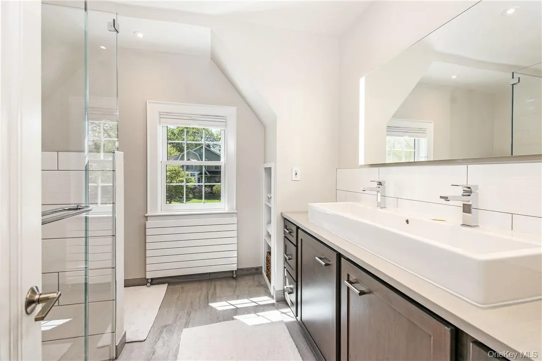 26 Earlwoode Drive, White Plains, NY, 4 Bedrooms Bedrooms, 8 Rooms Rooms,2 BathroomsBathrooms,Residential Lease,For Rent,Earlwoode,0,1032570 26 Earlwoode Drive, White Plains, NY, 4 Bedrooms Bedrooms, 8 Rooms Rooms,2 BathroomsBathrooms,Residential Lease,For Rent,Earlwoode,0,1032570