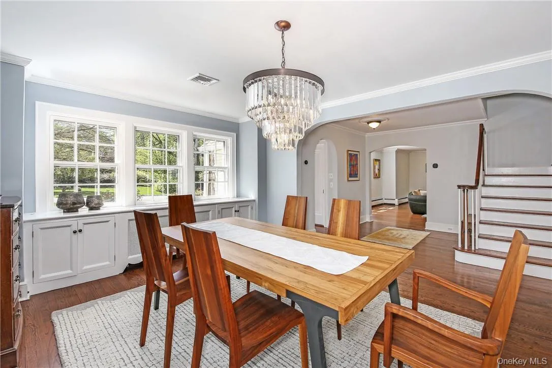 26 Earlwoode Drive, White Plains, NY, 4 Bedrooms Bedrooms, 8 Rooms Rooms,2 BathroomsBathrooms,Residential Lease,For Rent,Earlwoode,0,1032570 26 Earlwoode Drive, White Plains, NY, 4 Bedrooms Bedrooms, 8 Rooms Rooms,2 BathroomsBathrooms,Residential Lease,For Rent,Earlwoode,0,1032570