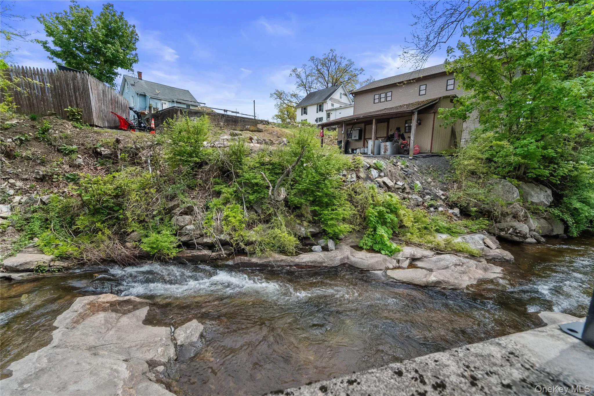 11 Mearns Avenue, Highlands, NY, 2 Bedrooms Bedrooms, 6 Rooms Rooms,1 BathroomBathrooms,Residential,For Rent,Mearns,0,1032573 11 Mearns Avenue, Highlands, NY, 2 Bedrooms Bedrooms, 6 Rooms Rooms,1 BathroomBathrooms,Residential,For Rent,Mearns,0,1032573