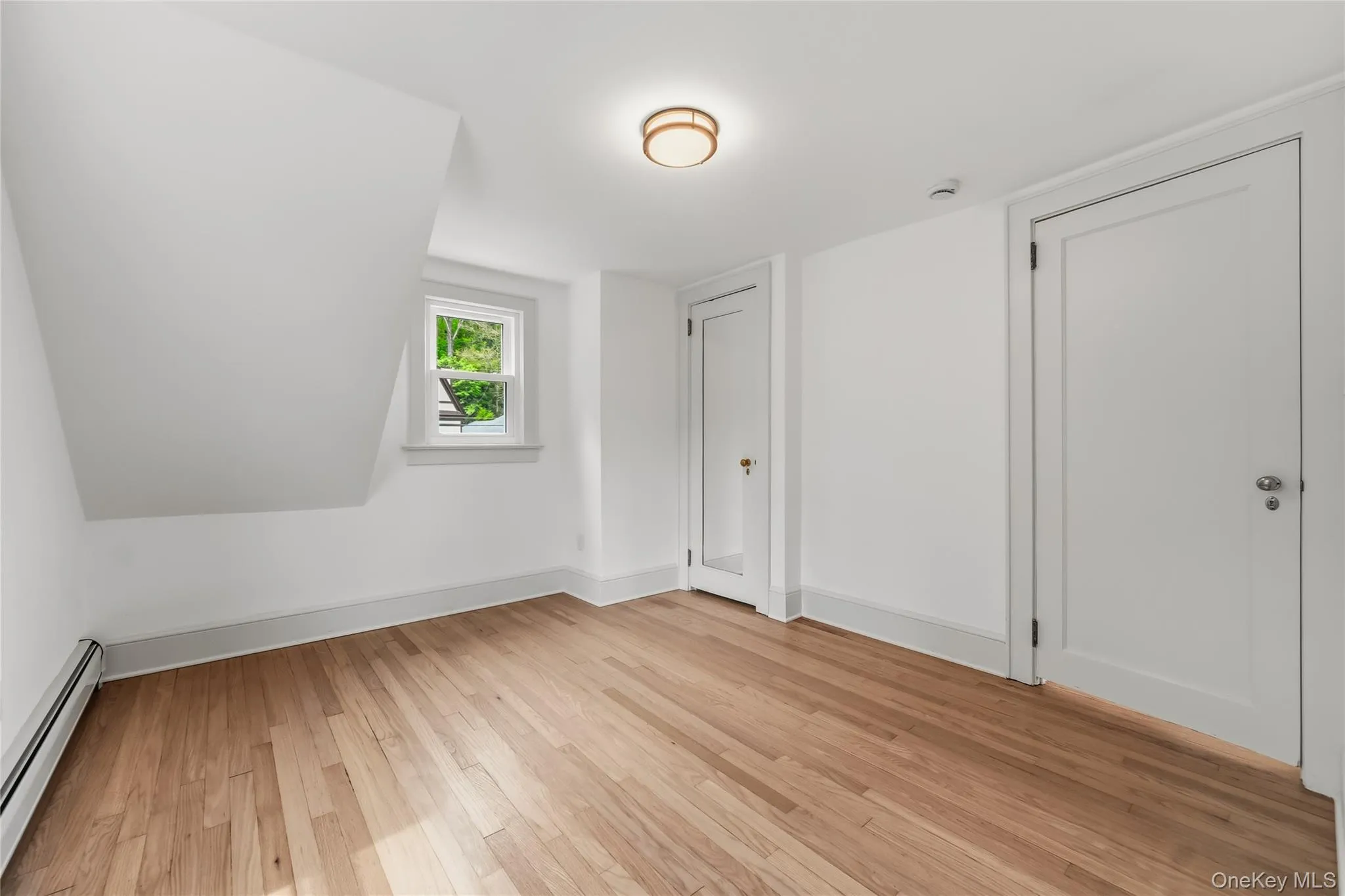 11 Mearns Avenue, Highlands, NY, 2 Bedrooms Bedrooms, 6 Rooms Rooms,1 BathroomBathrooms,Residential,For Rent,Mearns,0,1032573 11 Mearns Avenue, Highlands, NY, 2 Bedrooms Bedrooms, 6 Rooms Rooms,1 BathroomBathrooms,Residential,For Rent,Mearns,0,1032573
