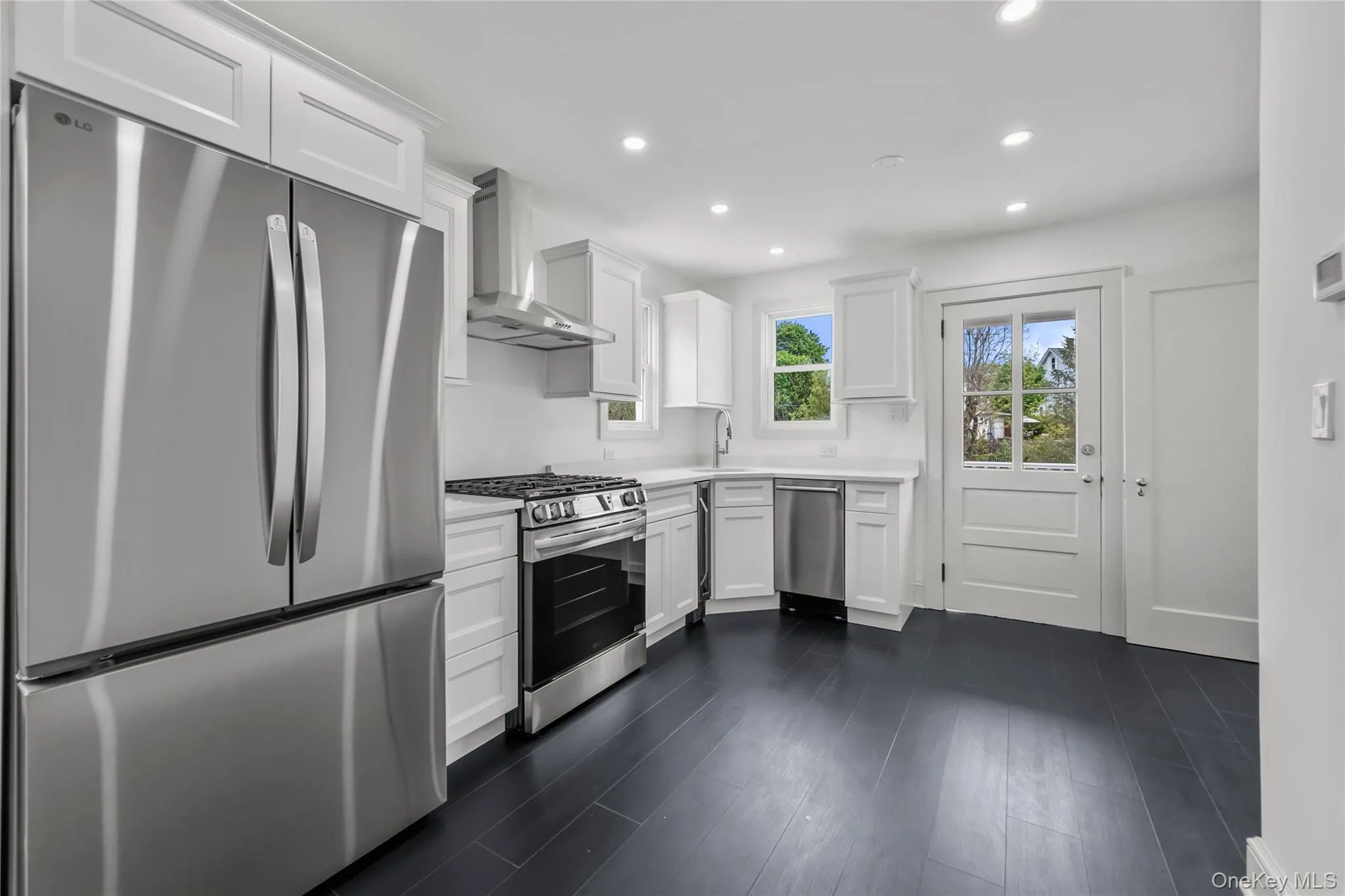 11 Mearns Avenue, Highlands, NY, 2 Bedrooms Bedrooms, 6 Rooms Rooms,1 BathroomBathrooms,Residential,For Rent,Mearns,0,1032573 11 Mearns Avenue, Highlands, NY, 2 Bedrooms Bedrooms, 6 Rooms Rooms,1 BathroomBathrooms,Residential,For Rent,Mearns,0,1032573