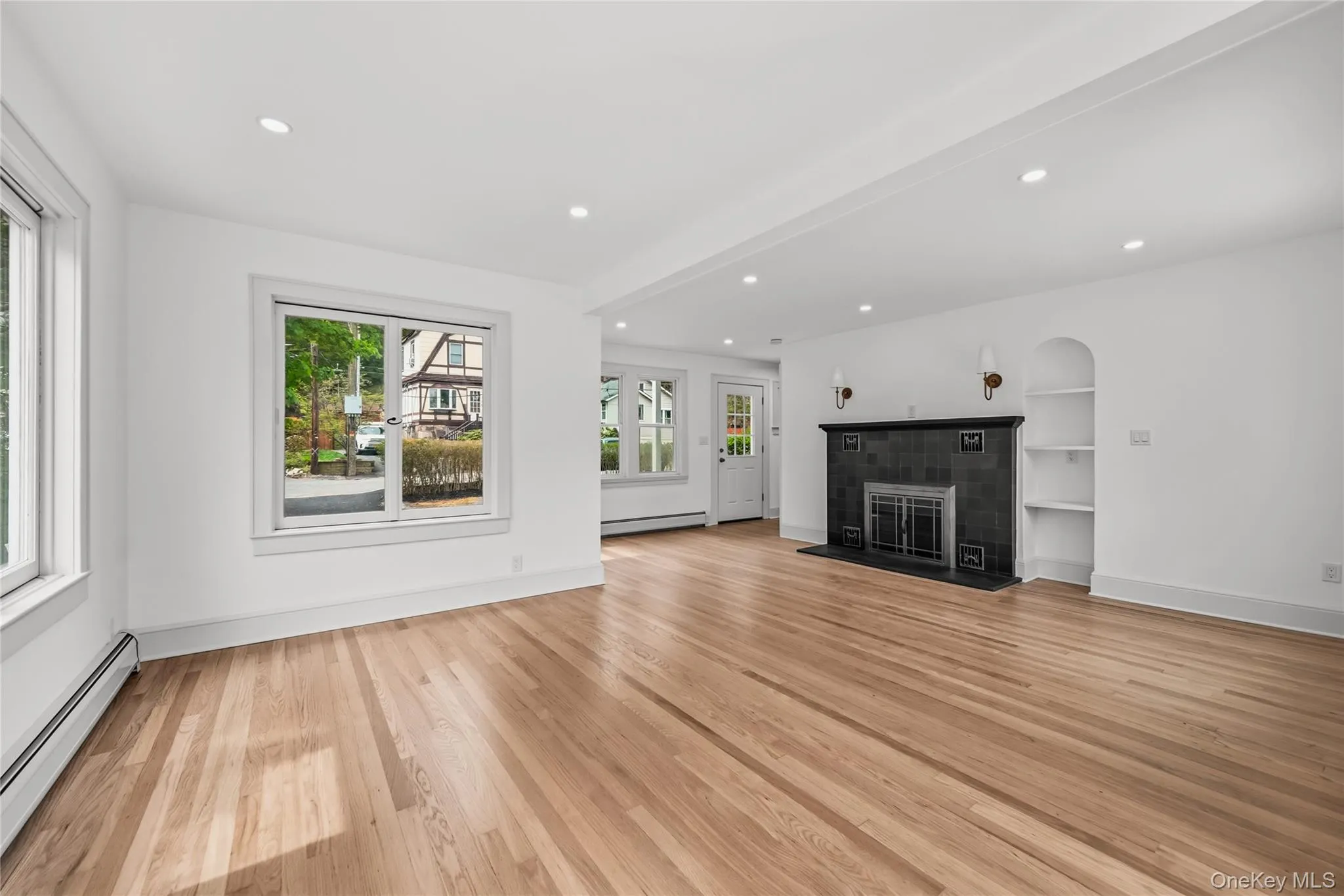 11 Mearns Avenue, Highlands, NY, 2 Bedrooms Bedrooms, 6 Rooms Rooms,1 BathroomBathrooms,Residential,For Rent,Mearns,0,1032573 11 Mearns Avenue, Highlands, NY, 2 Bedrooms Bedrooms, 6 Rooms Rooms,1 BathroomBathrooms,Residential,For Rent,Mearns,0,1032573