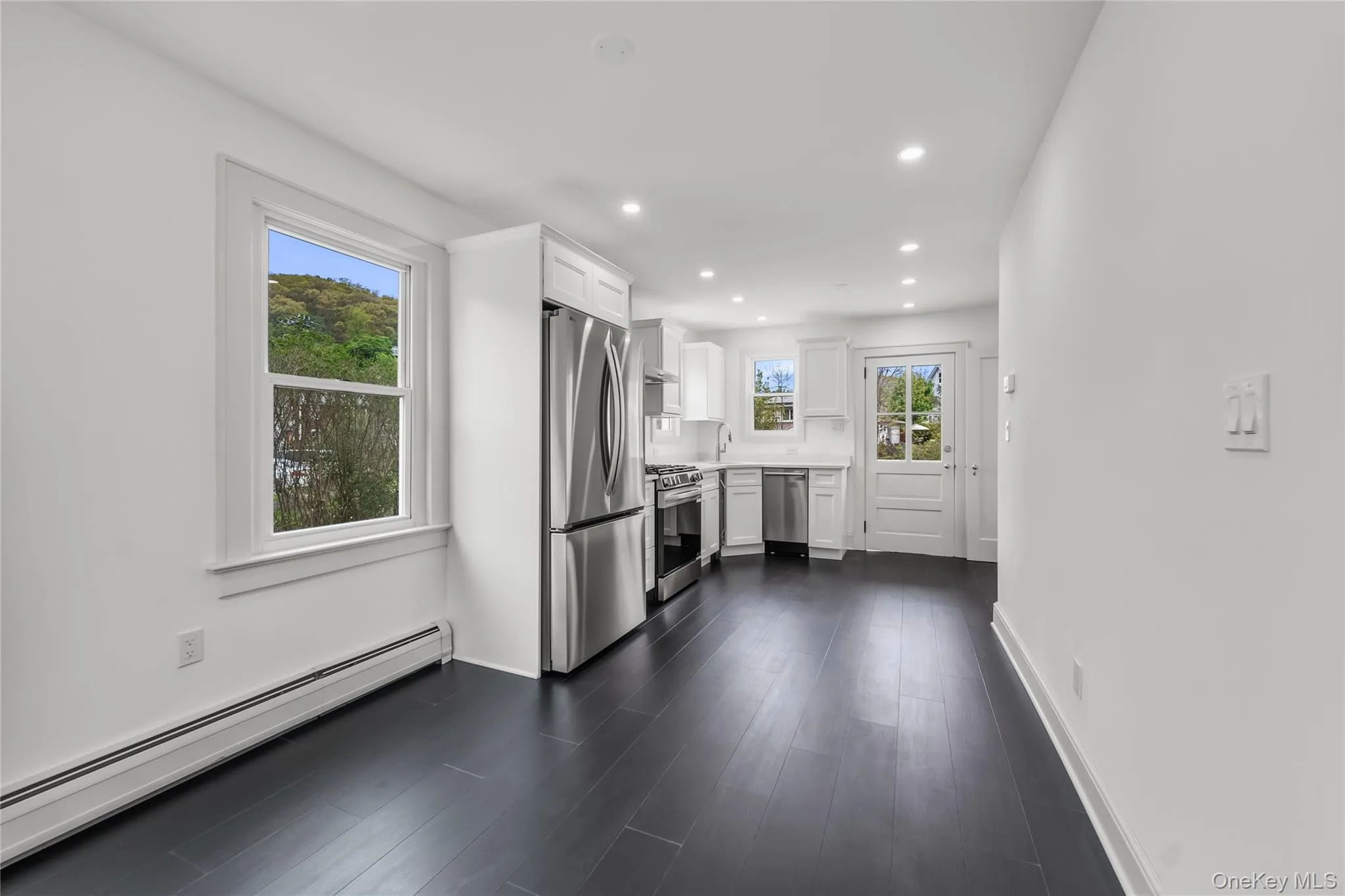 11 Mearns Avenue, Highlands, NY, 2 Bedrooms Bedrooms, 6 Rooms Rooms,1 BathroomBathrooms,Residential,For Rent,Mearns,0,1032573 11 Mearns Avenue, Highlands, NY, 2 Bedrooms Bedrooms, 6 Rooms Rooms,1 BathroomBathrooms,Residential,For Rent,Mearns,0,1032573