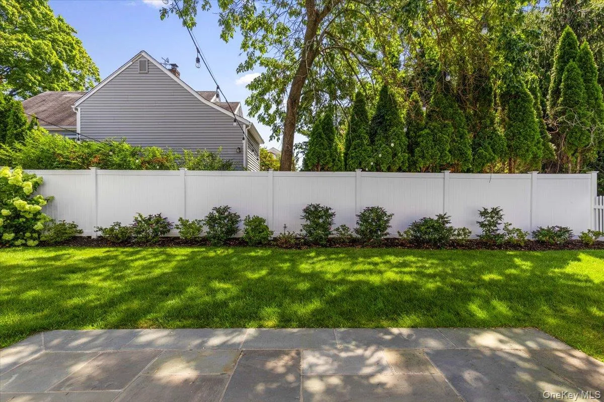42 Orchard Drive, Rye City, NY, 4 Bedrooms Bedrooms, 9 Rooms Rooms,3 BathroomsBathrooms,Residential,For Rent,Orchard,0,1032576 42 Orchard Drive, Rye City, NY, 4 Bedrooms Bedrooms, 9 Rooms Rooms,3 BathroomsBathrooms,Residential,For Rent,Orchard,0,1032576