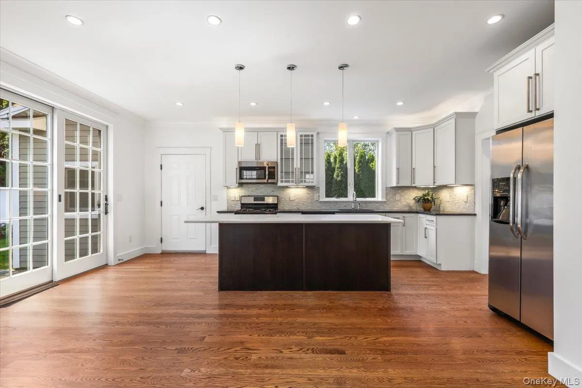 42 Orchard Drive, Rye City, NY, 4 Bedrooms Bedrooms, 9 Rooms Rooms,3 BathroomsBathrooms,Residential,For Rent,Orchard,0,1032576 42 Orchard Drive, Rye City, NY, 4 Bedrooms Bedrooms, 9 Rooms Rooms,3 BathroomsBathrooms,Residential,For Rent,Orchard,0,1032576