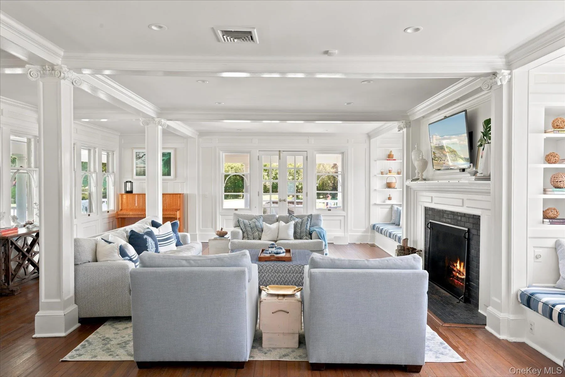 41 Seafield Lane, Southampton, NY, 8 Bedrooms Bedrooms, 12 Rooms Rooms,6 BathroomsBathrooms,Residential,For Rent,Seafield,0,1032578 41 Seafield Lane, Southampton, NY, 8 Bedrooms Bedrooms, 12 Rooms Rooms,6 BathroomsBathrooms,Residential,For Rent,Seafield,0,1032578