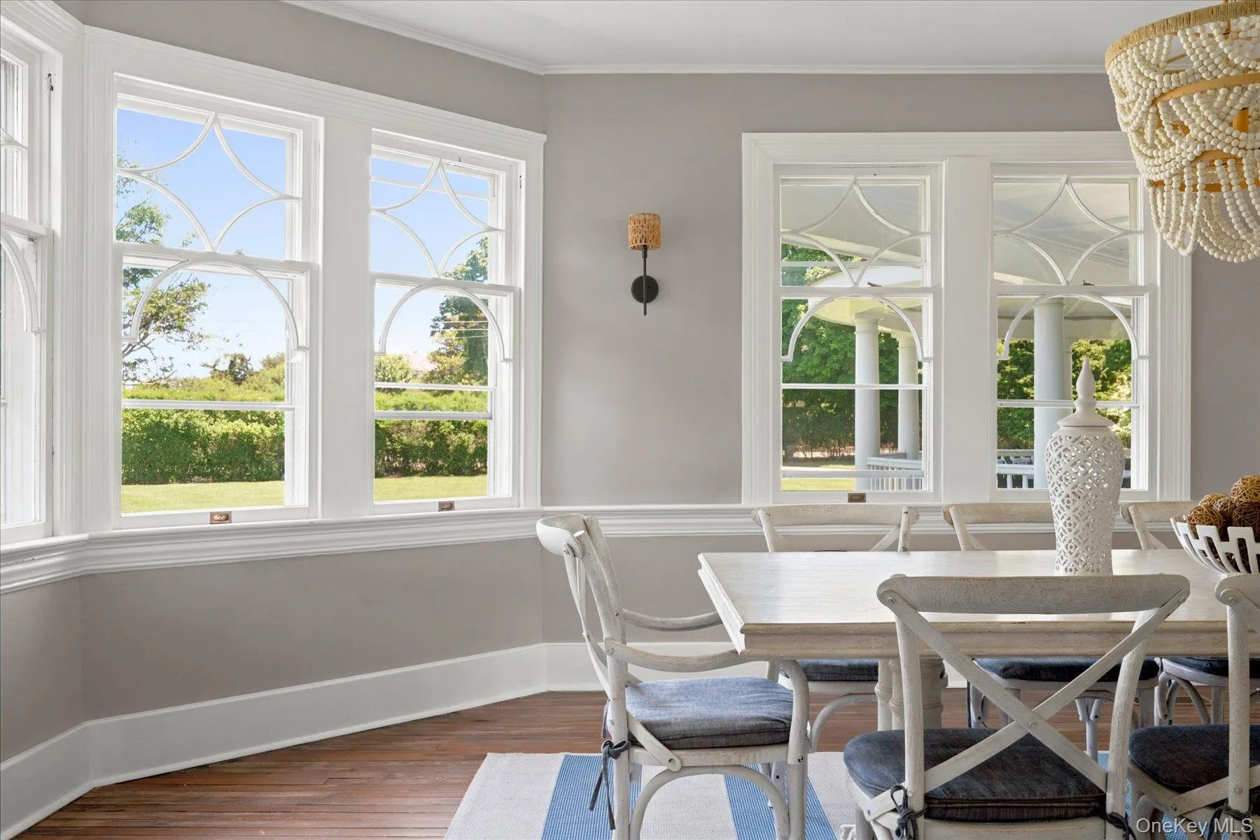 41 Seafield Lane, Southampton, NY, 8 Bedrooms Bedrooms, 12 Rooms Rooms,6 BathroomsBathrooms,Residential,For Rent,Seafield,0,1032578 41 Seafield Lane, Southampton, NY, 8 Bedrooms Bedrooms, 12 Rooms Rooms,6 BathroomsBathrooms,Residential,For Rent,Seafield,0,1032578