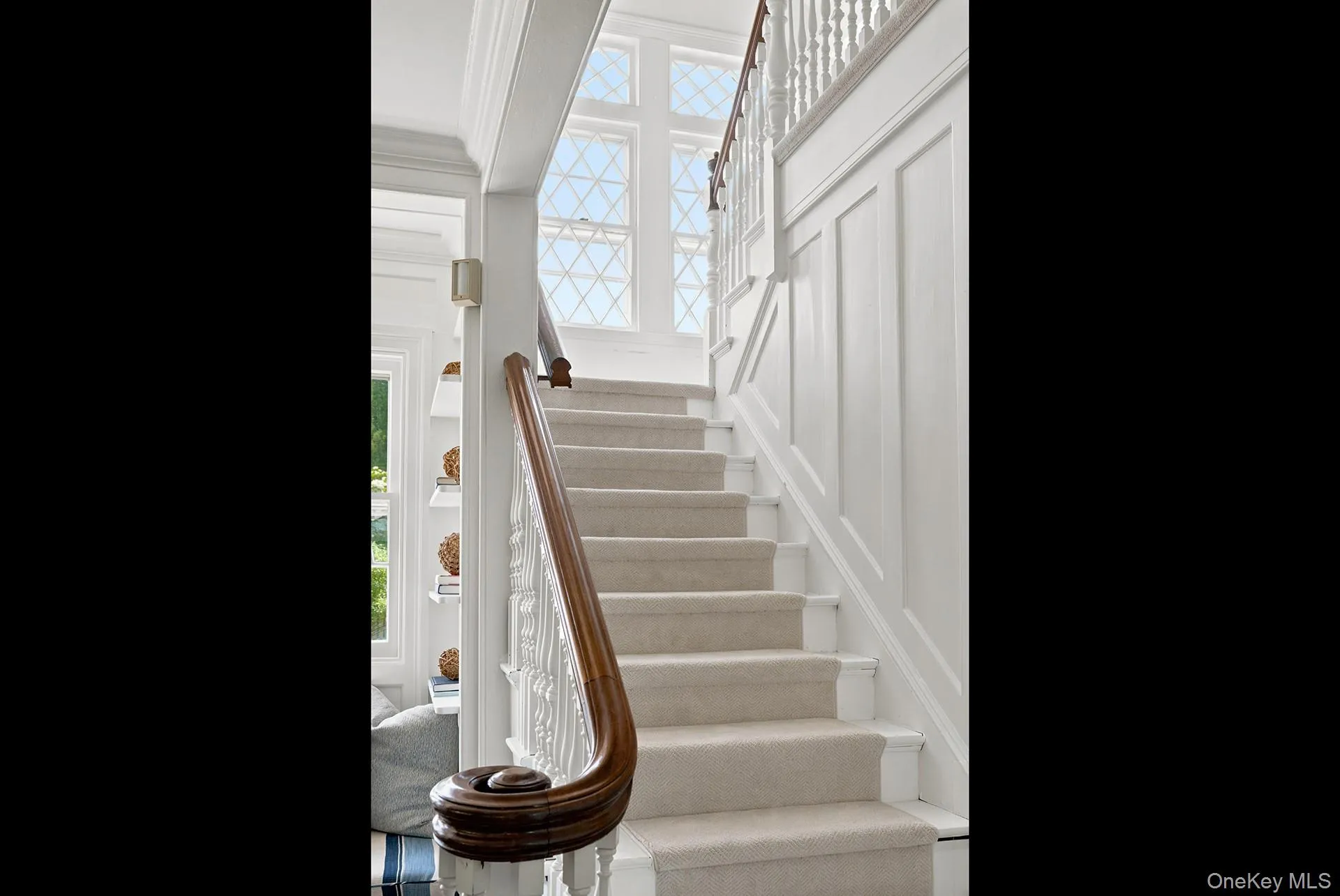 41 Seafield Lane, Southampton, NY, 8 Bedrooms Bedrooms, 12 Rooms Rooms,6 BathroomsBathrooms,Residential,For Rent,Seafield,0,1032578 41 Seafield Lane, Southampton, NY, 8 Bedrooms Bedrooms, 12 Rooms Rooms,6 BathroomsBathrooms,Residential,For Rent,Seafield,0,1032578