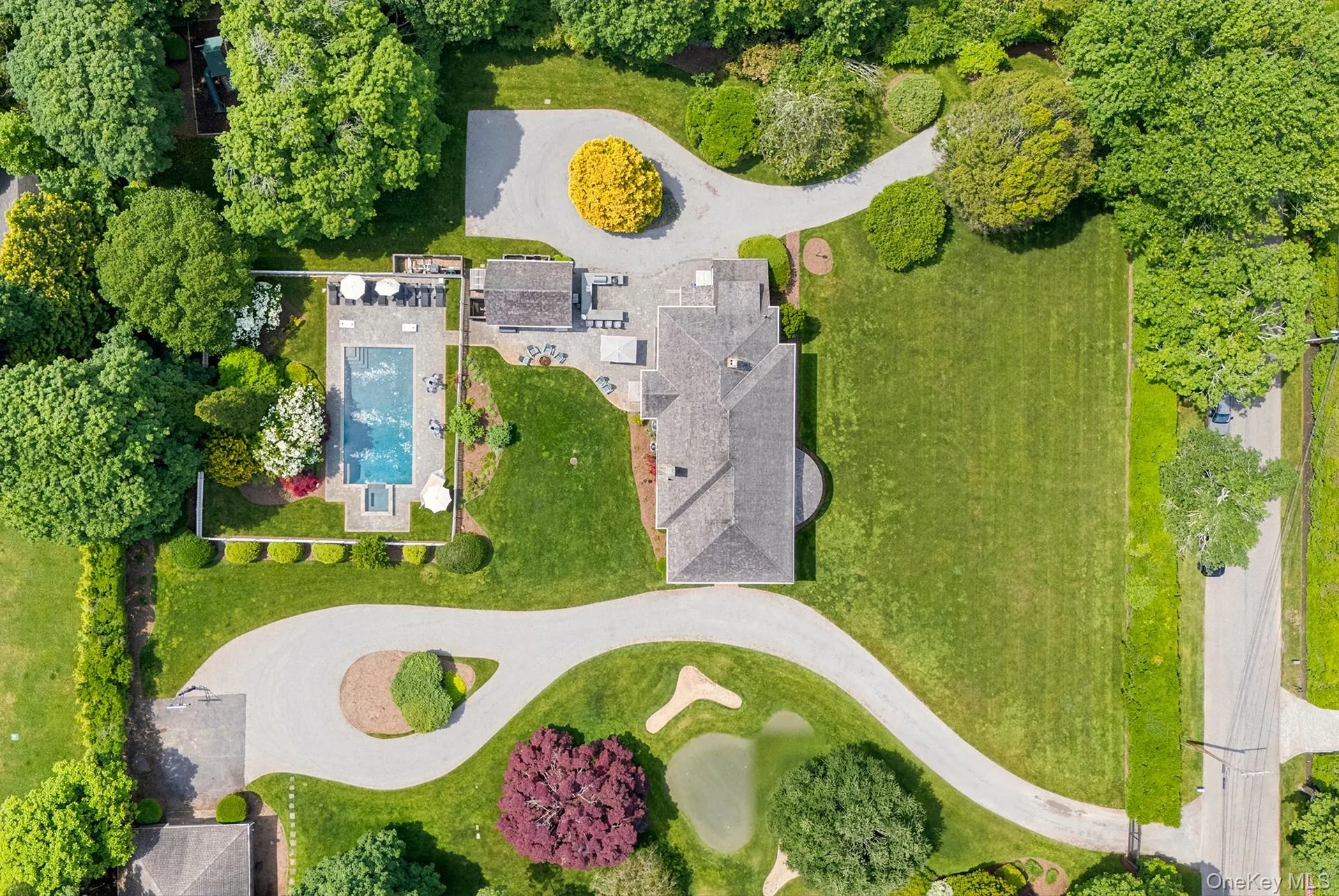 41 Seafield Lane, Southampton, NY, 8 Bedrooms Bedrooms, 12 Rooms Rooms,6 BathroomsBathrooms,Residential,For Rent,Seafield,0,1032578 41 Seafield Lane, Southampton, NY, 8 Bedrooms Bedrooms, 12 Rooms Rooms,6 BathroomsBathrooms,Residential,For Rent,Seafield,0,1032578