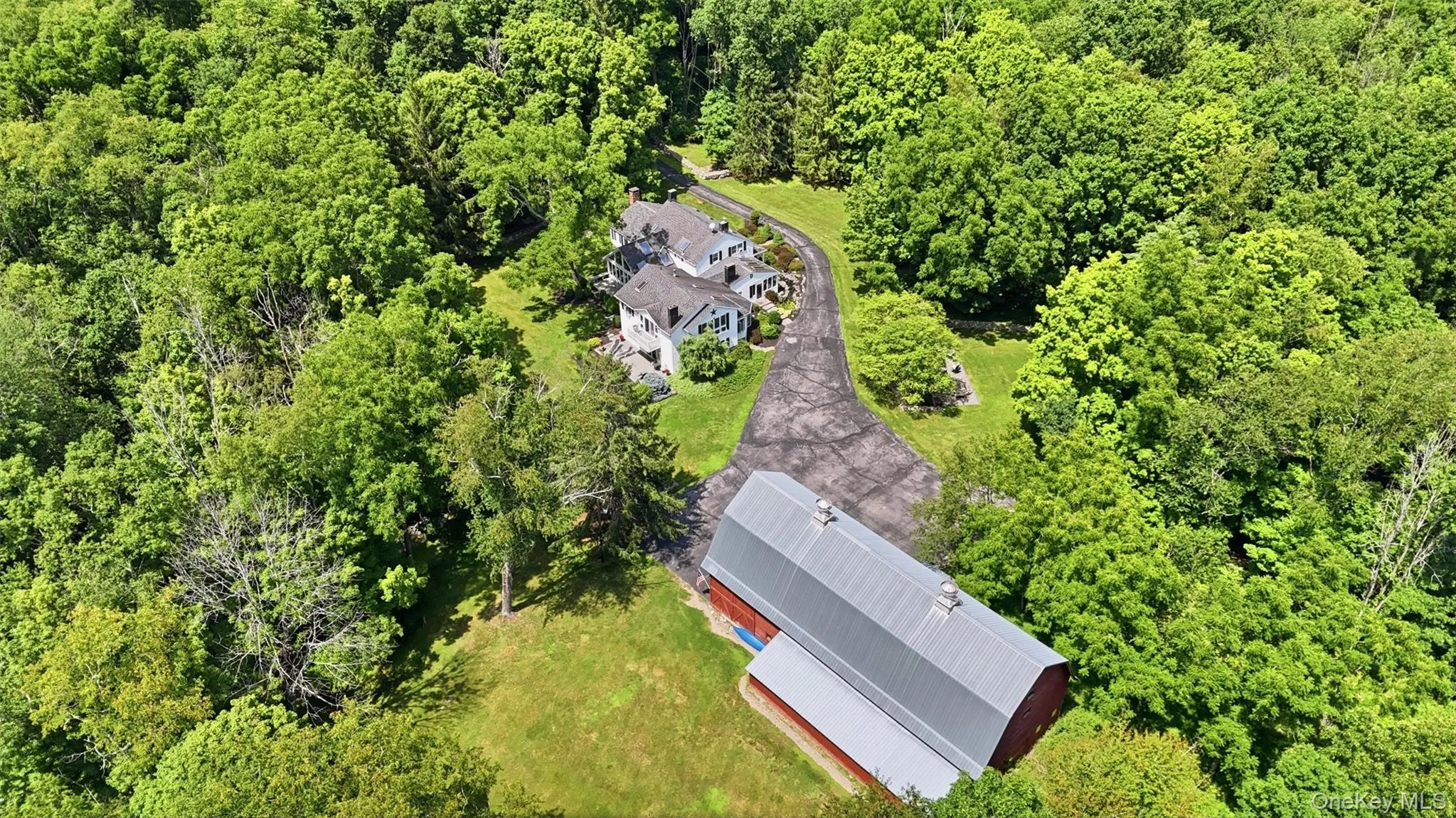 232 Tally Ho Road, Mount Hope, NY, 4 Bedrooms Bedrooms, 12 Rooms Rooms,4 BathroomsBathrooms,Residential,For Rent,Tally Ho,0,1032582 232 Tally Ho Road, Mount Hope, NY, 4 Bedrooms Bedrooms, 12 Rooms Rooms,4 BathroomsBathrooms,Residential,For Rent,Tally Ho,0,1032582