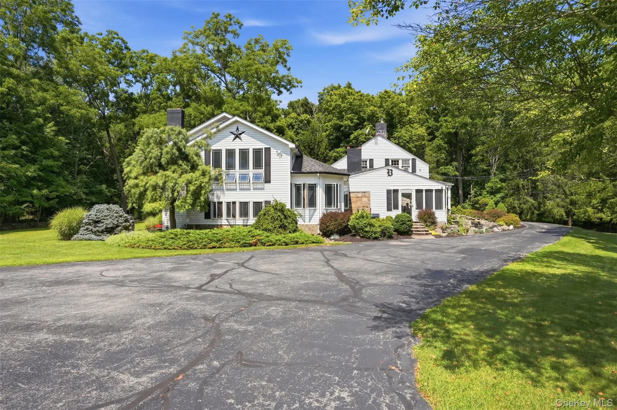 232 Tally Ho Road, Mount Hope, NY, 4 Bedrooms Bedrooms, 12 Rooms Rooms,4 BathroomsBathrooms,Residential,For Rent,Tally Ho,0,1032582 232 Tally Ho Road, Mount Hope, NY, 4 Bedrooms Bedrooms, 12 Rooms Rooms,4 BathroomsBathrooms,Residential,For Rent,Tally Ho,0,1032582