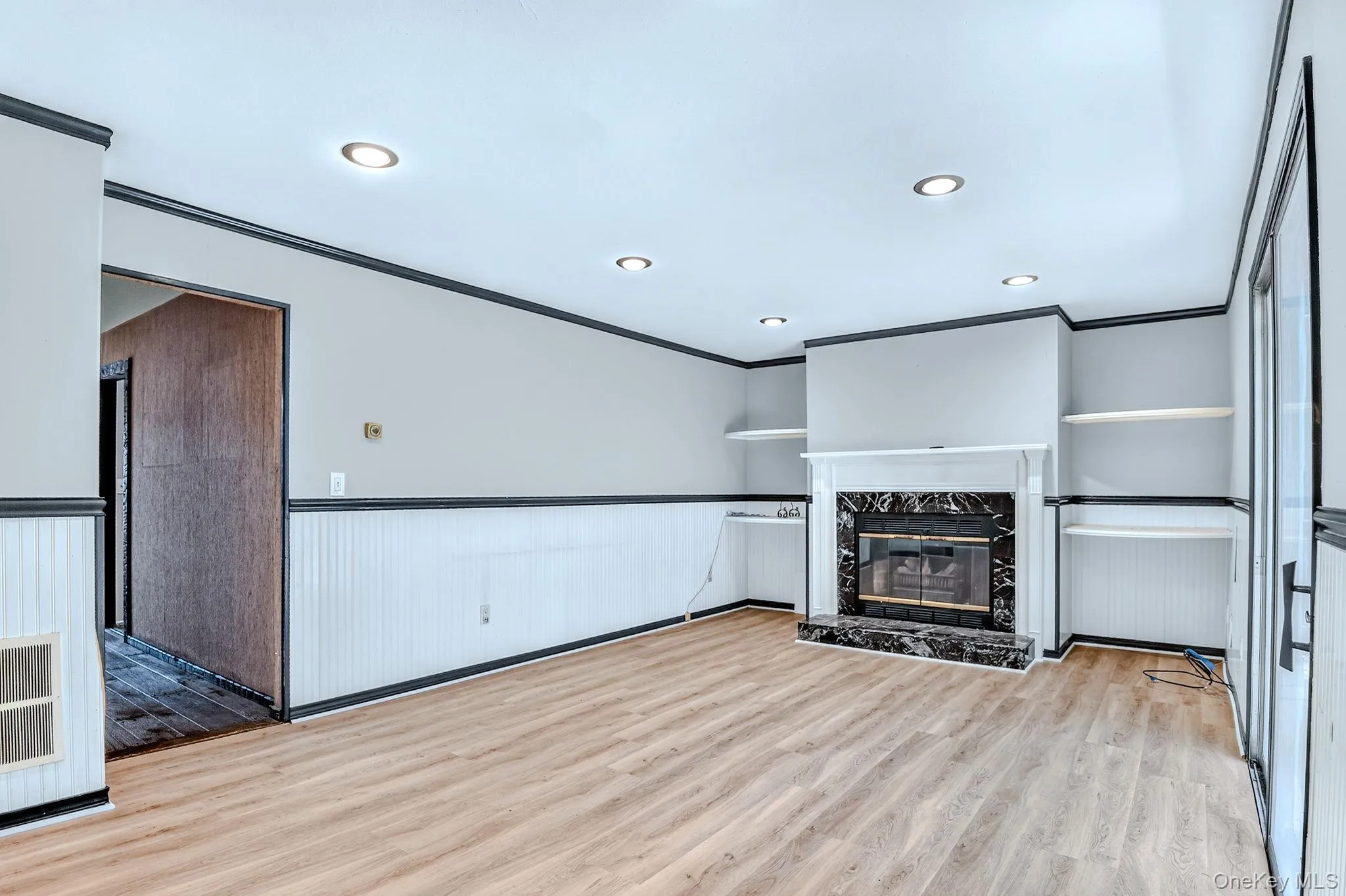 1 Gates Place, Orangetown, NY, 4 Bedrooms Bedrooms, 7 Rooms Rooms,2 BathroomsBathrooms,Residential,For Rent,Gates,0,1032583 1 Gates Place, Orangetown, NY, 4 Bedrooms Bedrooms, 7 Rooms Rooms,2 BathroomsBathrooms,Residential,For Rent,Gates,0,1032583