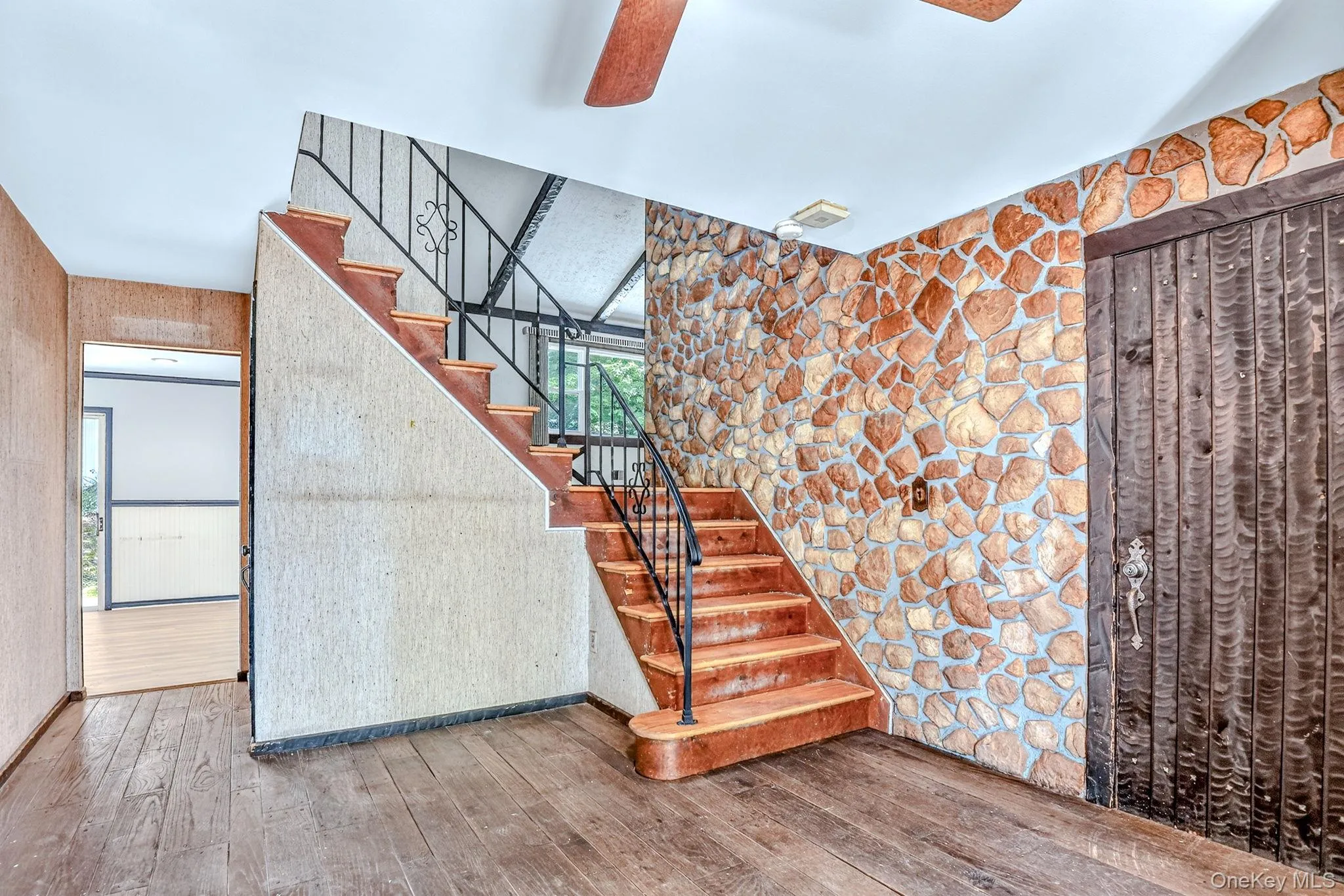 1 Gates Place, Orangetown, NY, 4 Bedrooms Bedrooms, 7 Rooms Rooms,2 BathroomsBathrooms,Residential,For Rent,Gates,0,1032583 1 Gates Place, Orangetown, NY, 4 Bedrooms Bedrooms, 7 Rooms Rooms,2 BathroomsBathrooms,Residential,For Rent,Gates,0,1032583