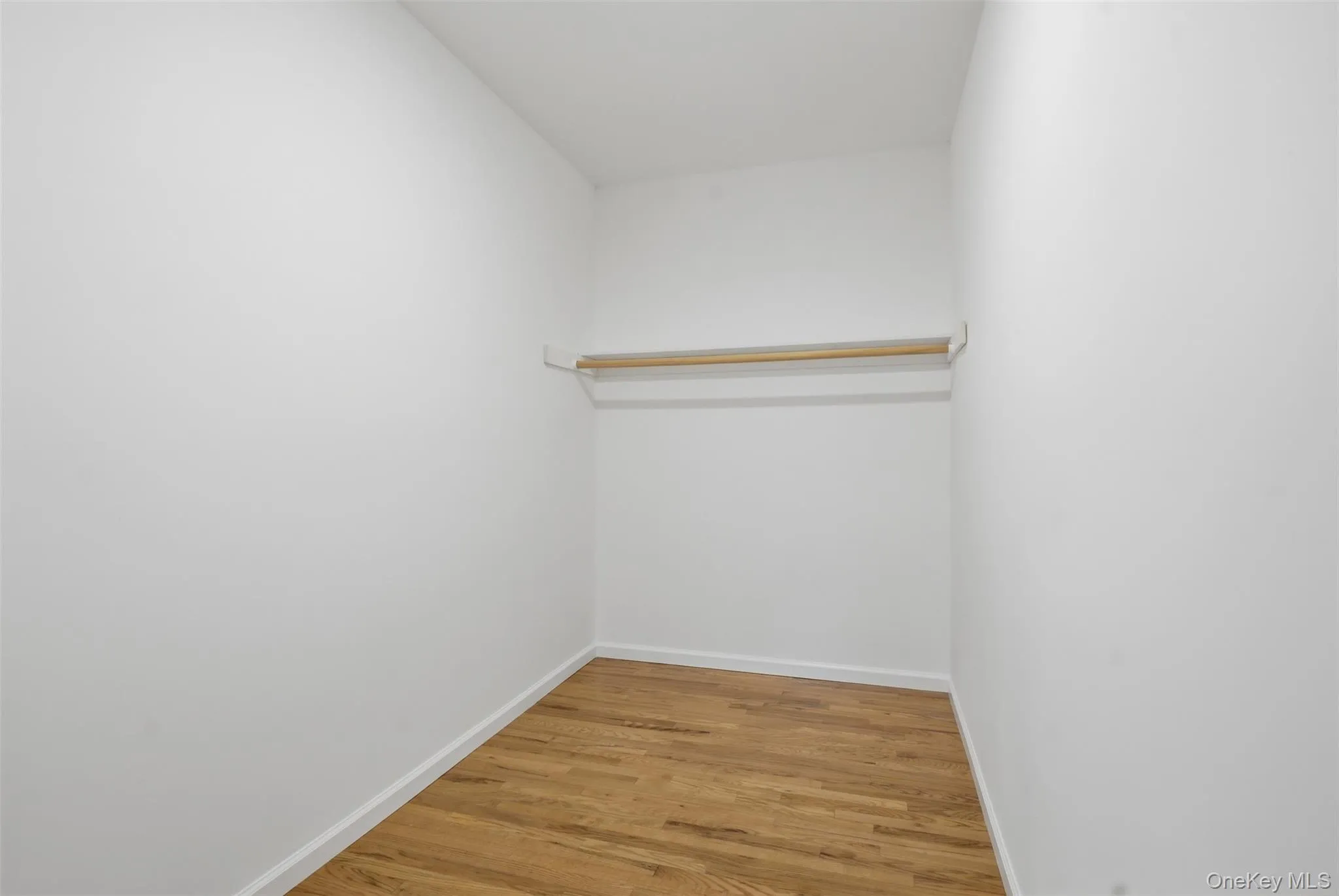 804 Peenpack Trail, Deerpark, NY, 4 Bedrooms Bedrooms, 8 Rooms Rooms,3 BathroomsBathrooms,Residential,For Rent,Peenpack,0,1032584 804 Peenpack Trail, Deerpark, NY, 4 Bedrooms Bedrooms, 8 Rooms Rooms,3 BathroomsBathrooms,Residential,For Rent,Peenpack,0,1032584