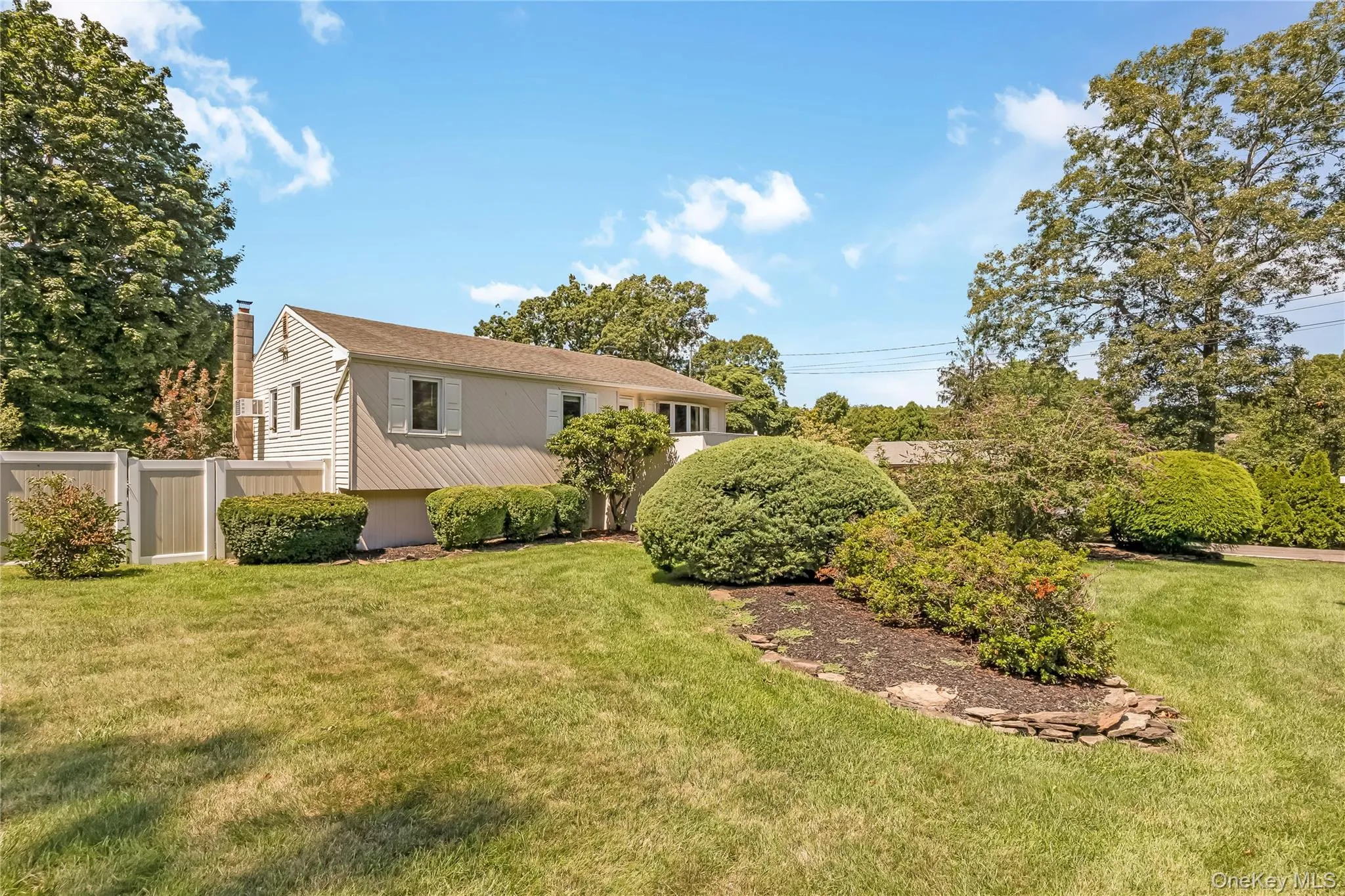615 Sleepy Hollow Drive, Brookhaven, NY, 4 Bedrooms Bedrooms, 12 Rooms Rooms,2 BathroomsBathrooms,Residential,For Rent,Sleepy Hollow,0,1032586 615 Sleepy Hollow Drive, Brookhaven, NY, 4 Bedrooms Bedrooms, 12 Rooms Rooms,2 BathroomsBathrooms,Residential,For Rent,Sleepy Hollow,0,1032586