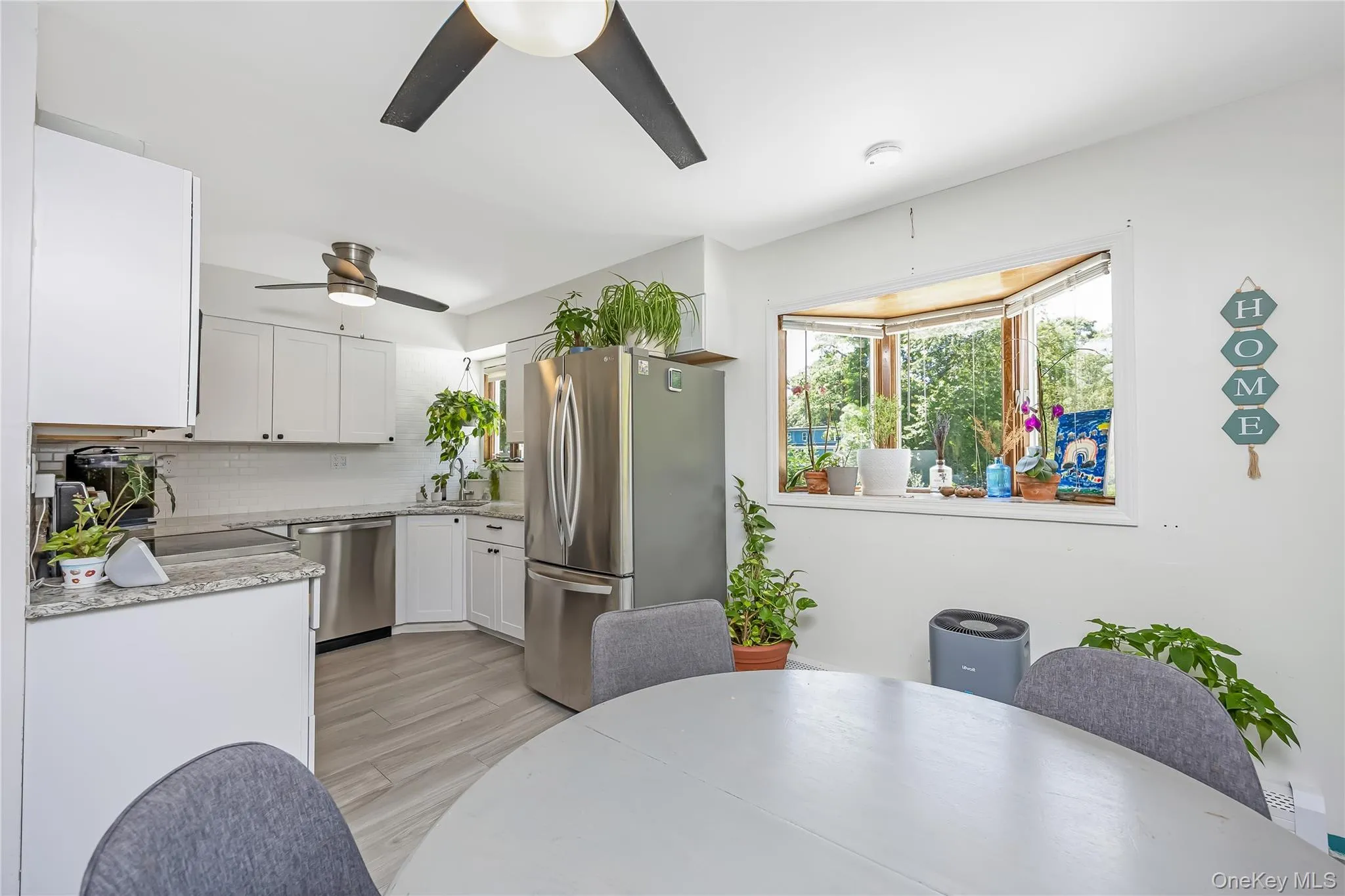 615 Sleepy Hollow Drive, Brookhaven, NY, 4 Bedrooms Bedrooms, 12 Rooms Rooms,2 BathroomsBathrooms,Residential,For Rent,Sleepy Hollow,0,1032586 615 Sleepy Hollow Drive, Brookhaven, NY, 4 Bedrooms Bedrooms, 12 Rooms Rooms,2 BathroomsBathrooms,Residential,For Rent,Sleepy Hollow,0,1032586