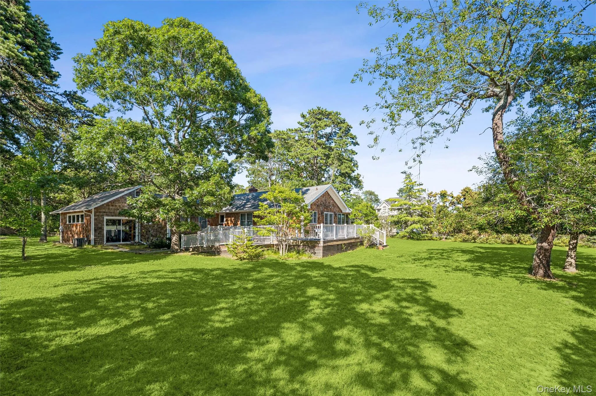 172 Bay Avenue, Southampton, NY, 3 Bedrooms Bedrooms, 6 Rooms Rooms,2 BathroomsBathrooms,Residential,For Rent,Bay,0,1032587 172 Bay Avenue, Southampton, NY, 3 Bedrooms Bedrooms, 6 Rooms Rooms,2 BathroomsBathrooms,Residential,For Rent,Bay,0,1032587