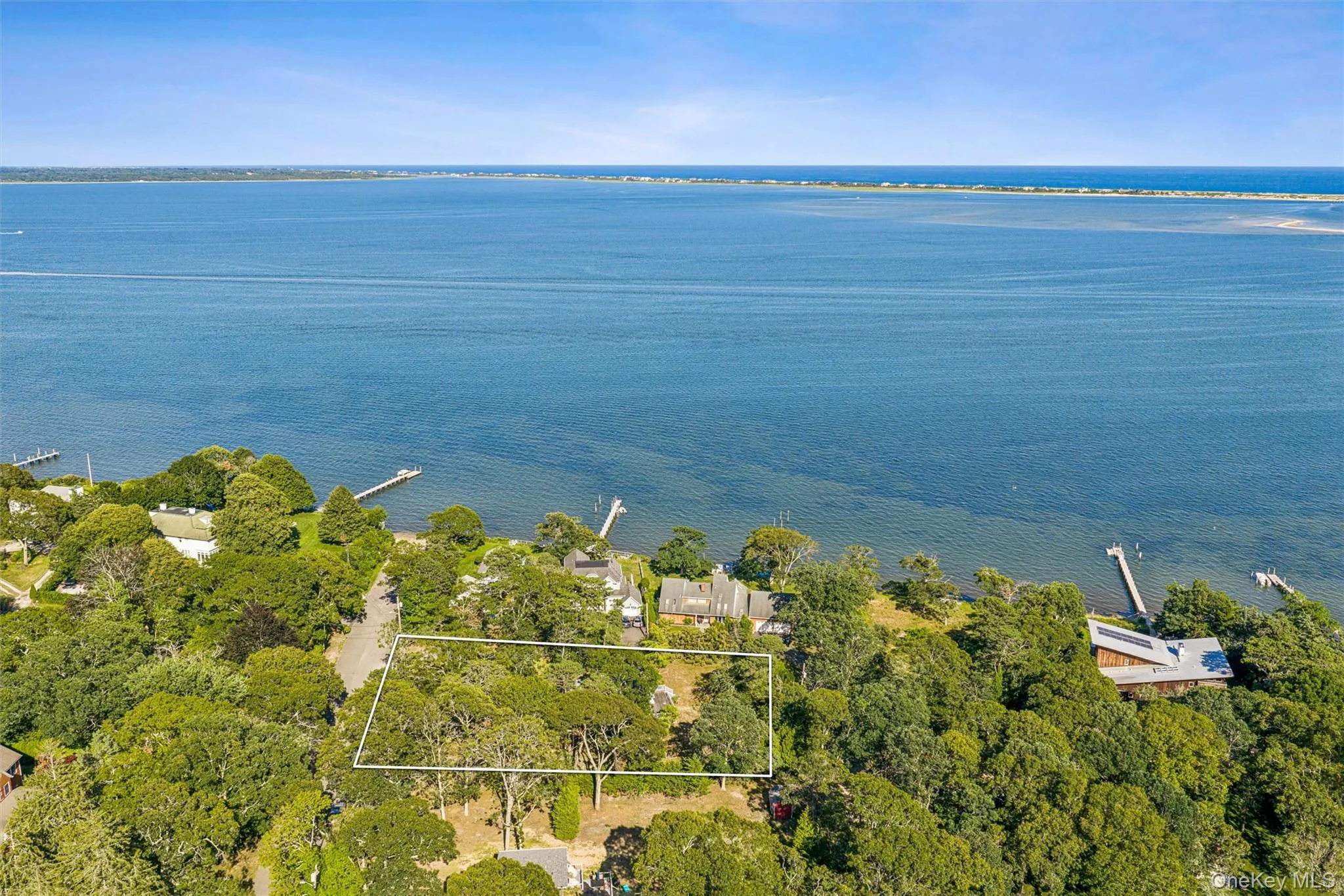172 Bay Avenue, Southampton, NY, 3 Bedrooms Bedrooms, 6 Rooms Rooms,2 BathroomsBathrooms,Residential,For Rent,Bay,0,1032587 172 Bay Avenue, Southampton, NY, 3 Bedrooms Bedrooms, 6 Rooms Rooms,2 BathroomsBathrooms,Residential,For Rent,Bay,0,1032587