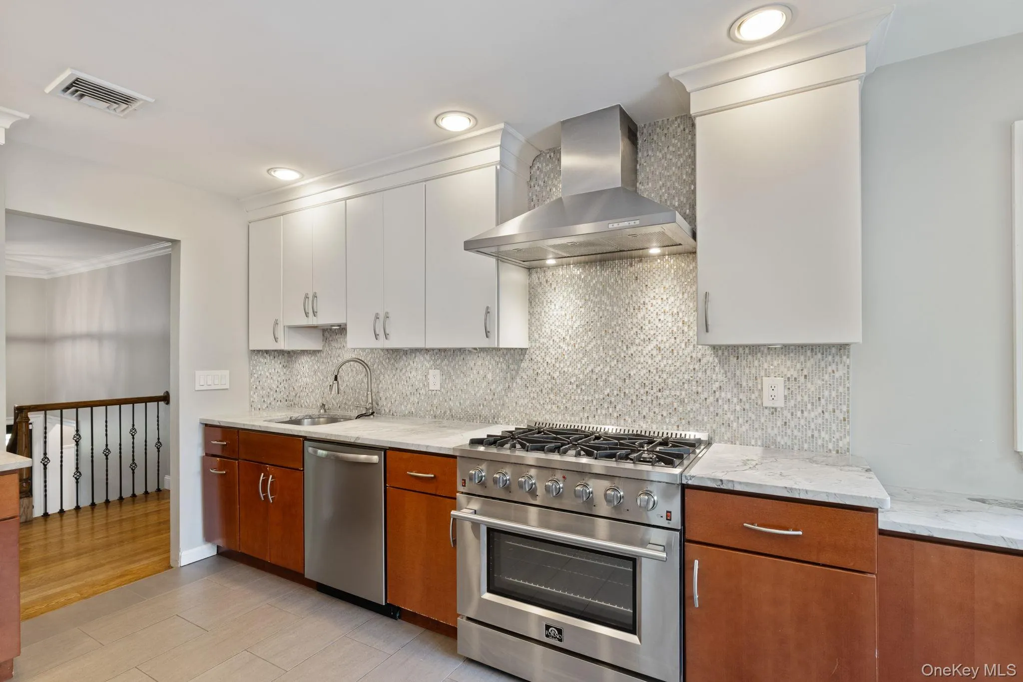 9 Behrendt Drive, Orangetown, NY, 4 Bedrooms Bedrooms, 8 Rooms Rooms,3 BathroomsBathrooms,Residential,For Rent,Behrendt,0,1032589 9 Behrendt Drive, Orangetown, NY, 4 Bedrooms Bedrooms, 8 Rooms Rooms,3 BathroomsBathrooms,Residential,For Rent,Behrendt,0,1032589