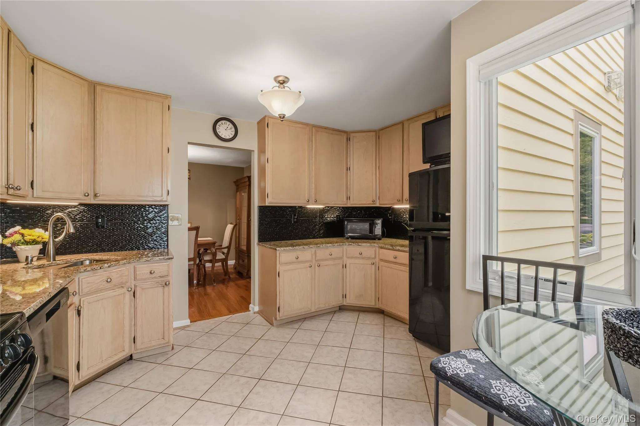 4001 Hickory Court, Peekskill, NY, 2 Bedrooms Bedrooms, 5 Rooms Rooms,2 BathroomsBathrooms,Residential,For Rent,Hickory,0,1032590 4001 Hickory Court, Peekskill, NY, 2 Bedrooms Bedrooms, 5 Rooms Rooms,2 BathroomsBathrooms,Residential,For Rent,Hickory,0,1032590